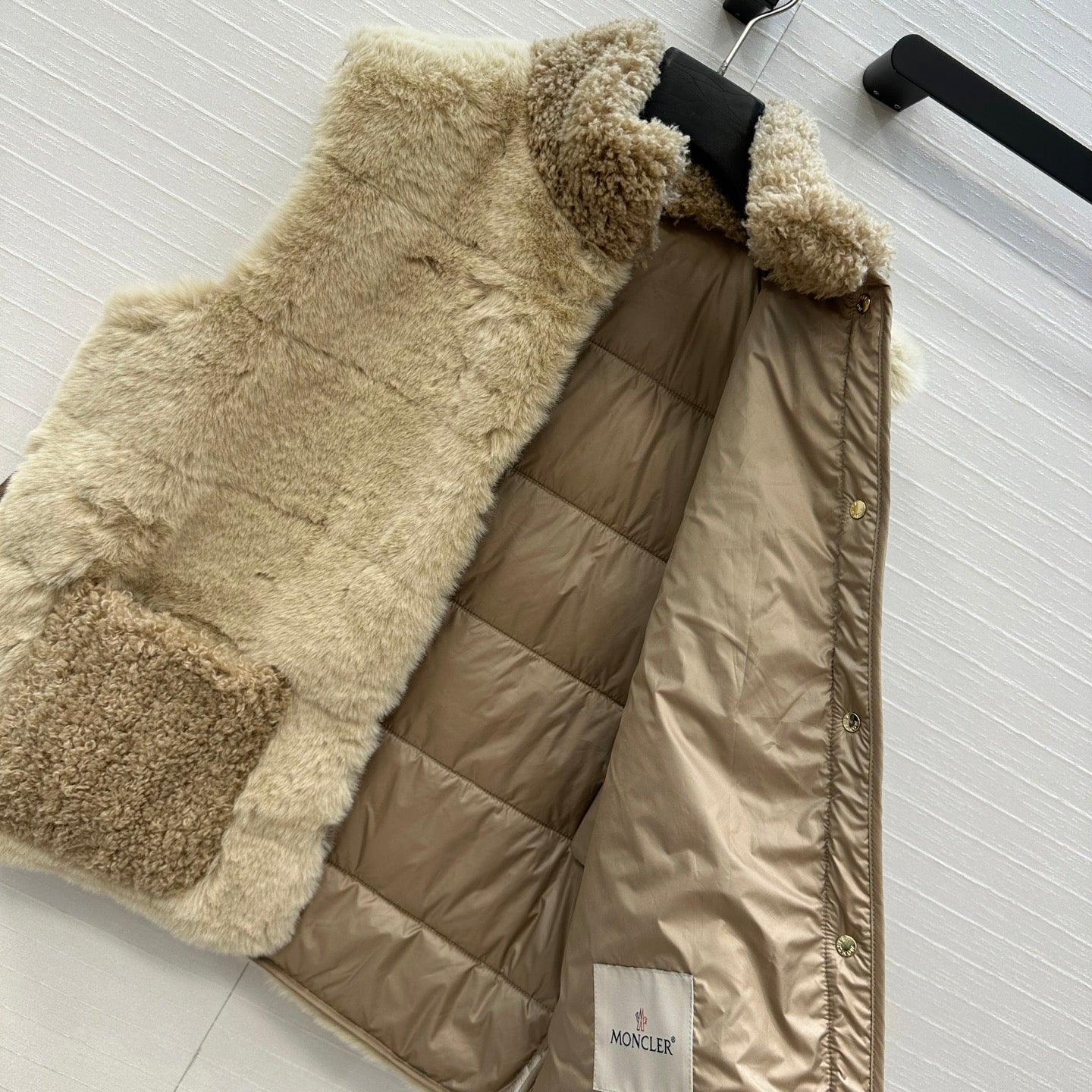 Mon 25fw down vest