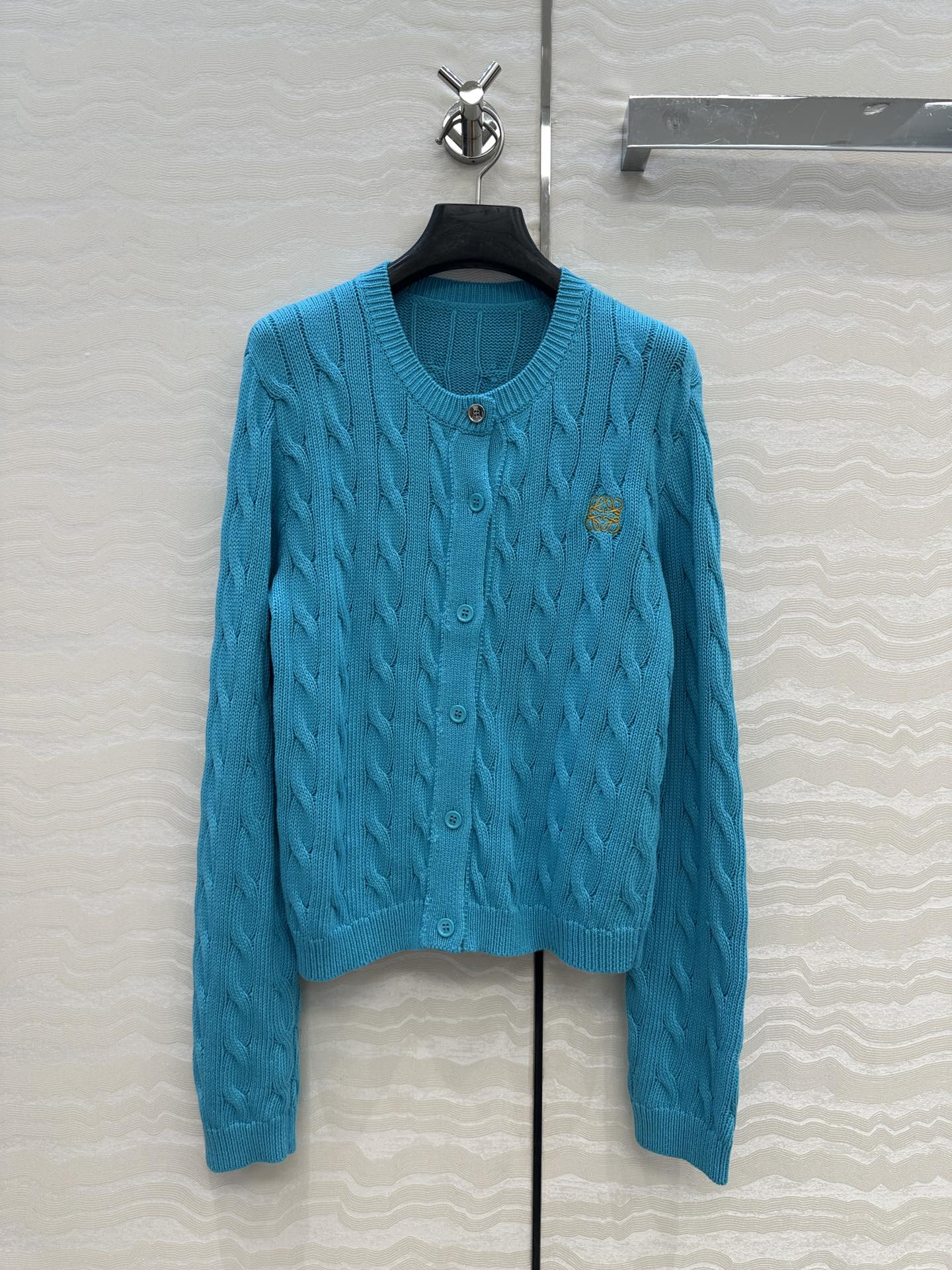 Loe 25fw embroidered cardigan