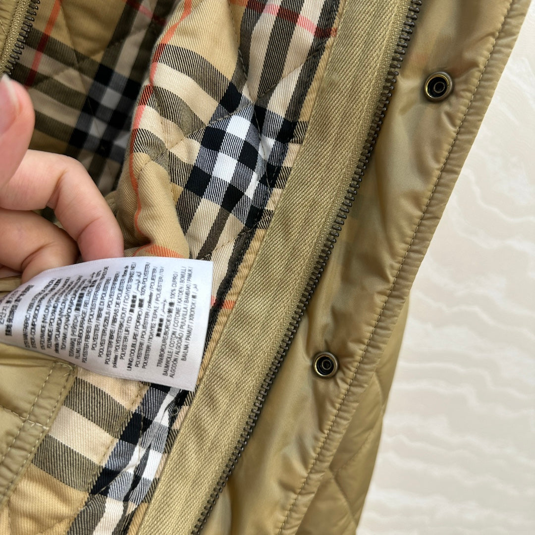 Burber 25fw down jacket