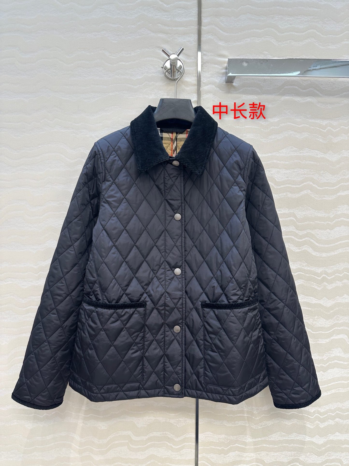 Burber 25fw down jacket