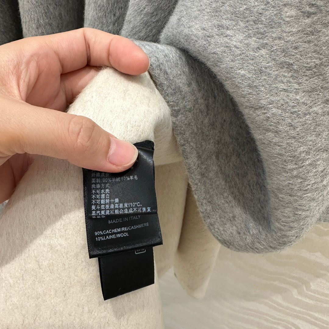 Loro 25fw all-match shawl