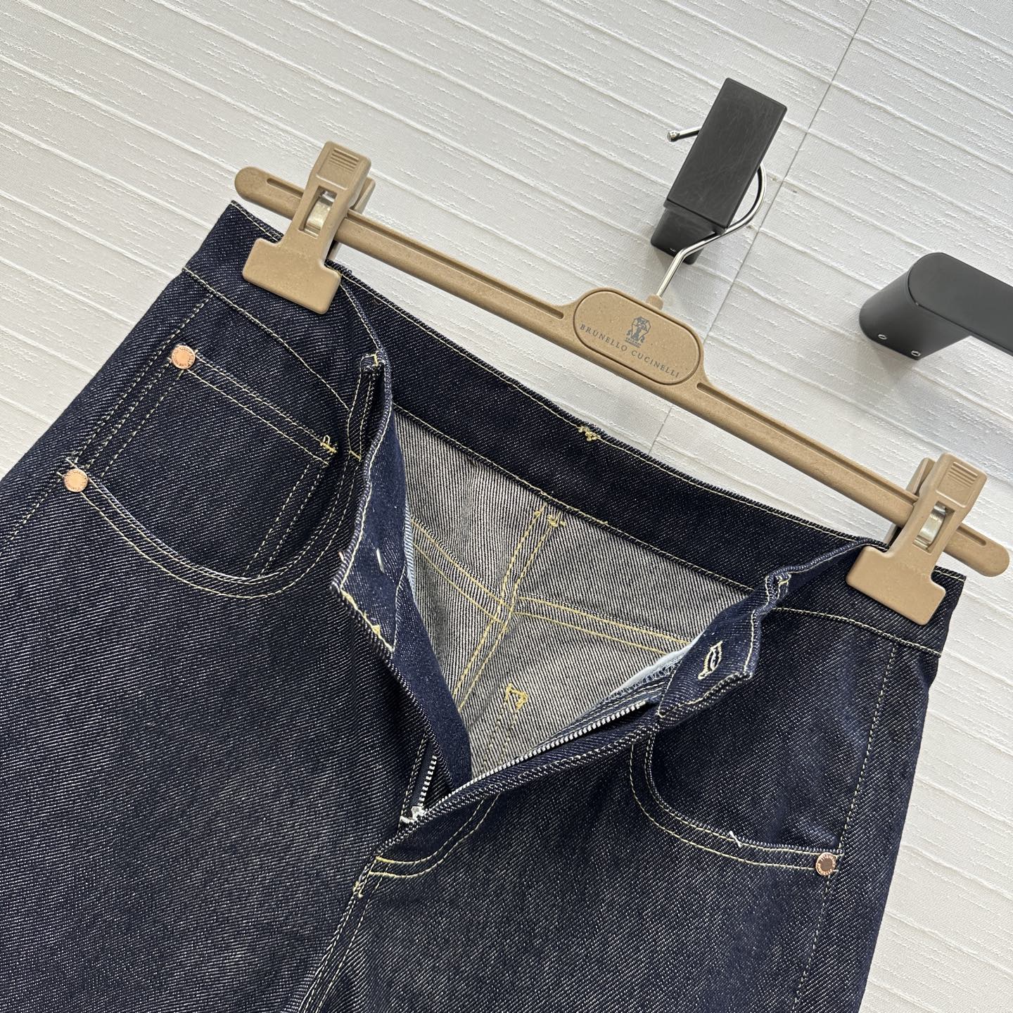 Brune 25fw spilt jeans