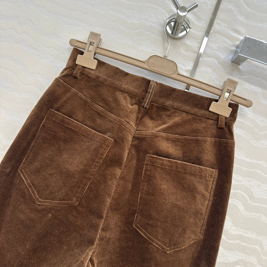 Loro 25fw all-match pants