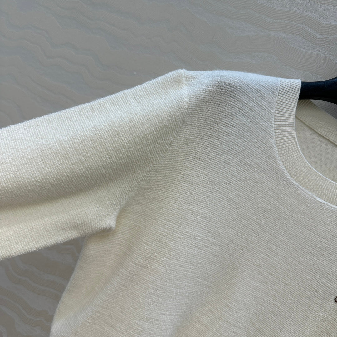 Loe 25fw embroidered sweater