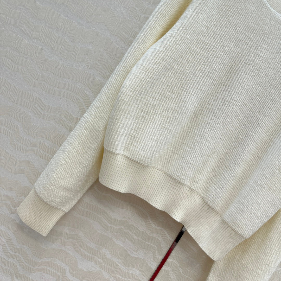 Loe 25fw embroidered sweater