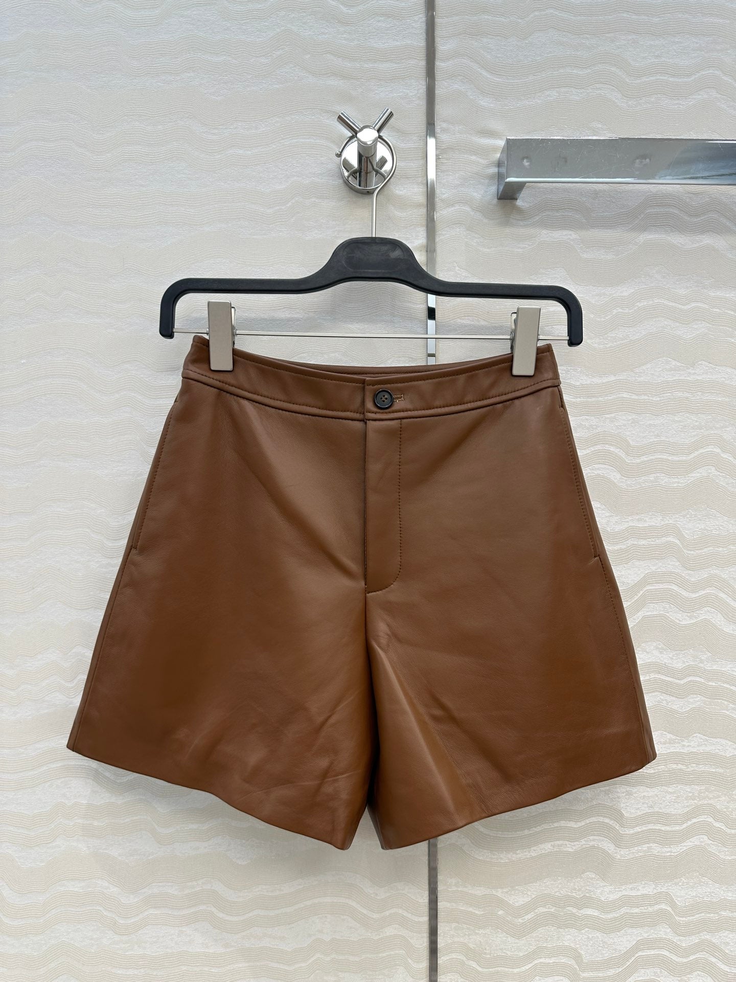 Ralph 25fw leather short