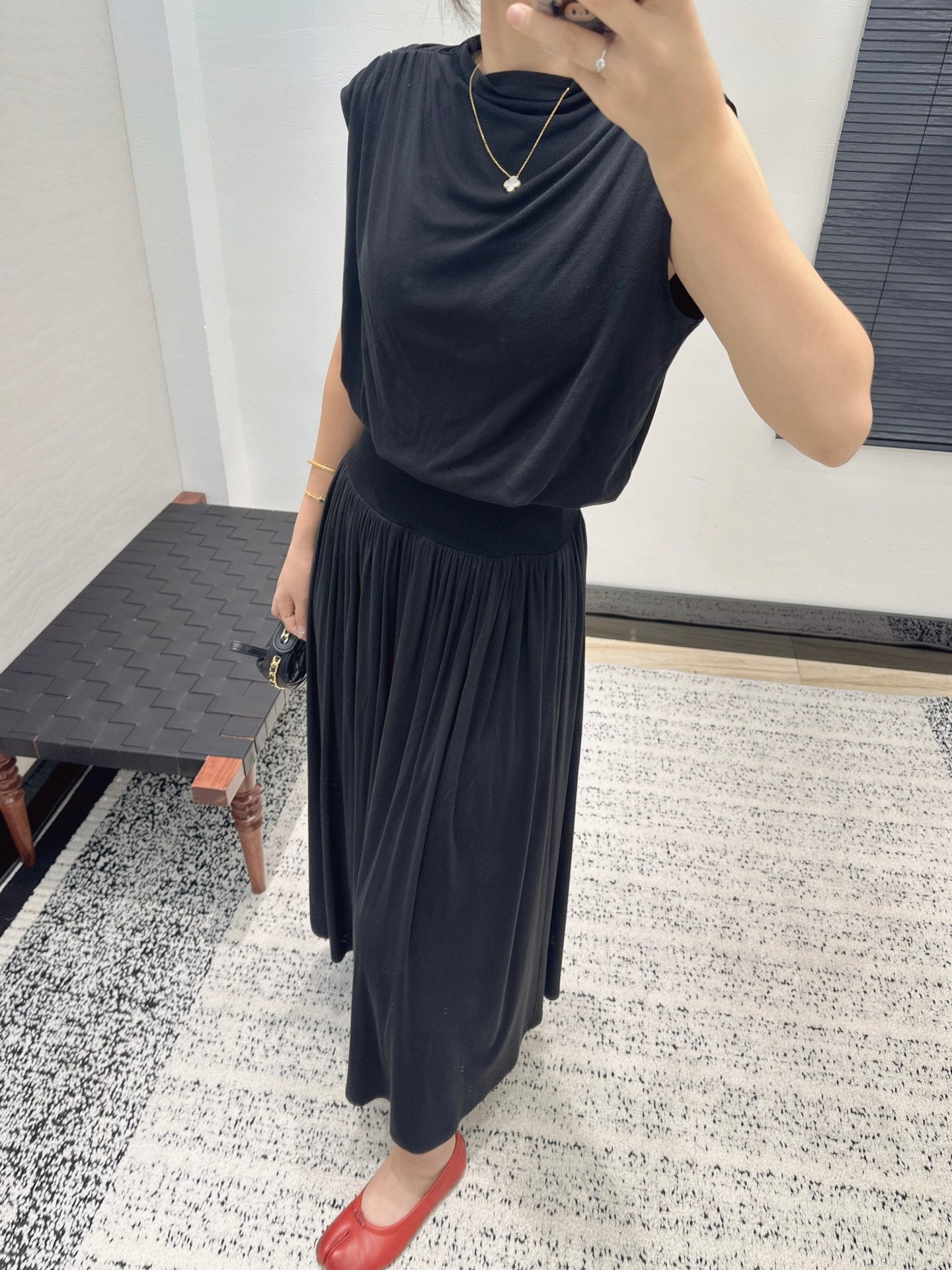 Row 25fw sleeveless dress