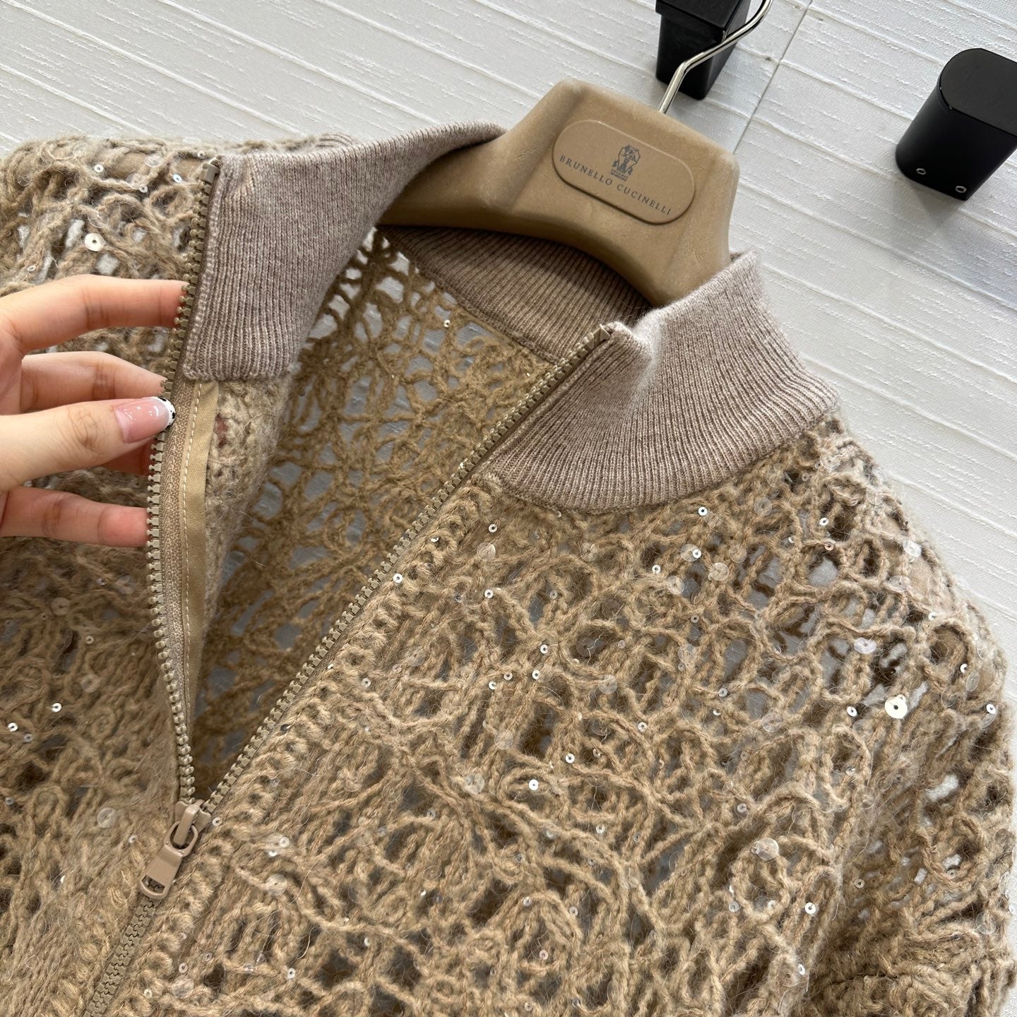 Brune 25fw embroidered cardigan