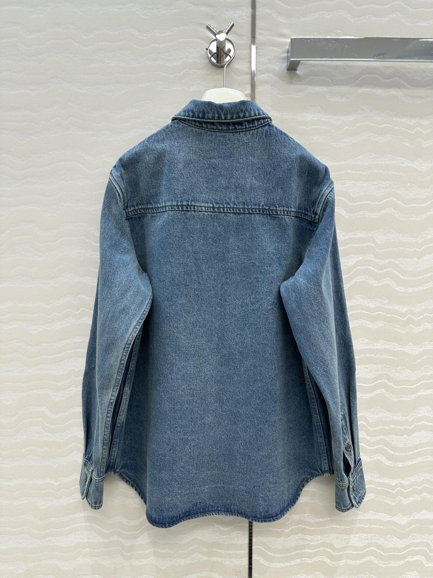 Am 25fw buttons shirt