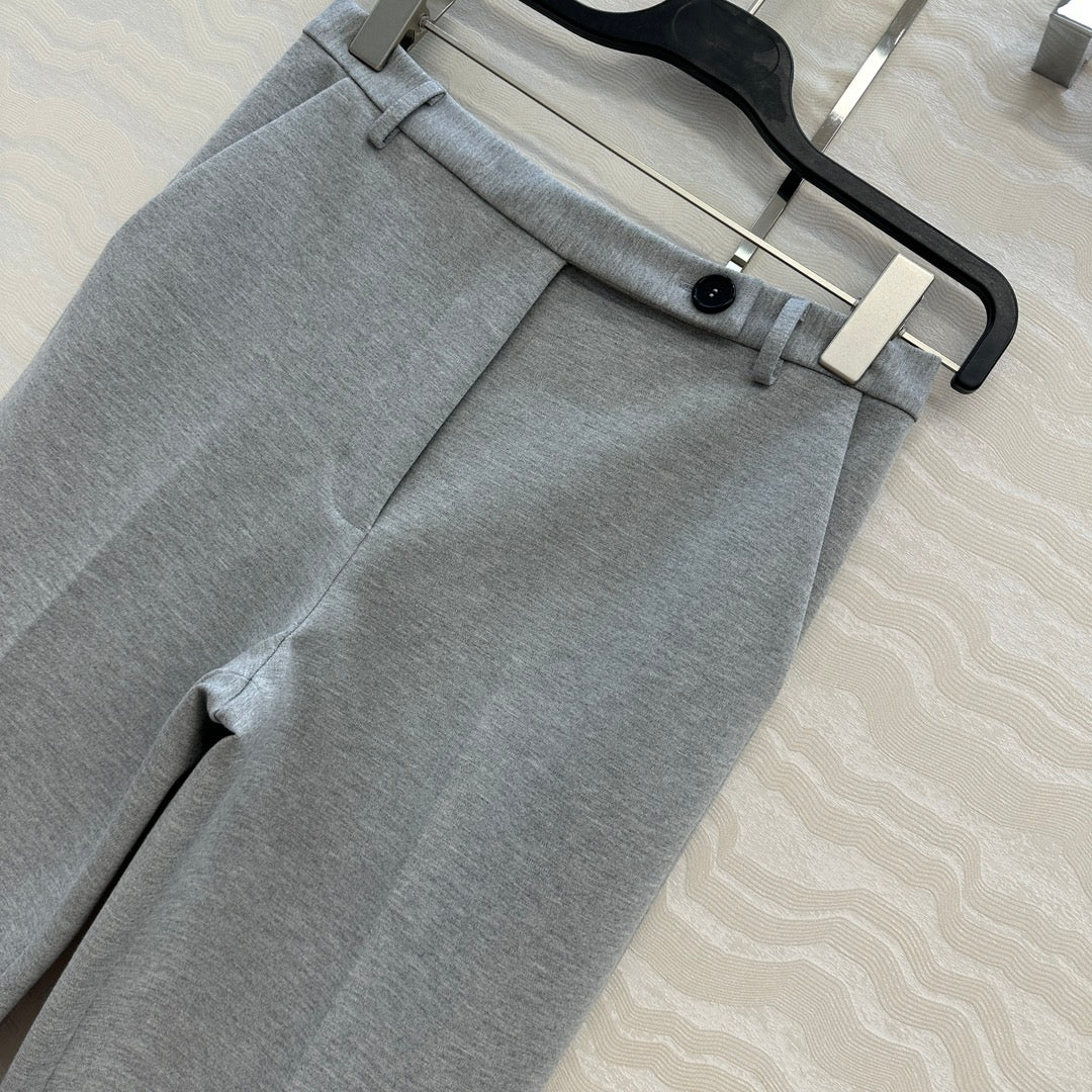 Miu 25fw all-match pants