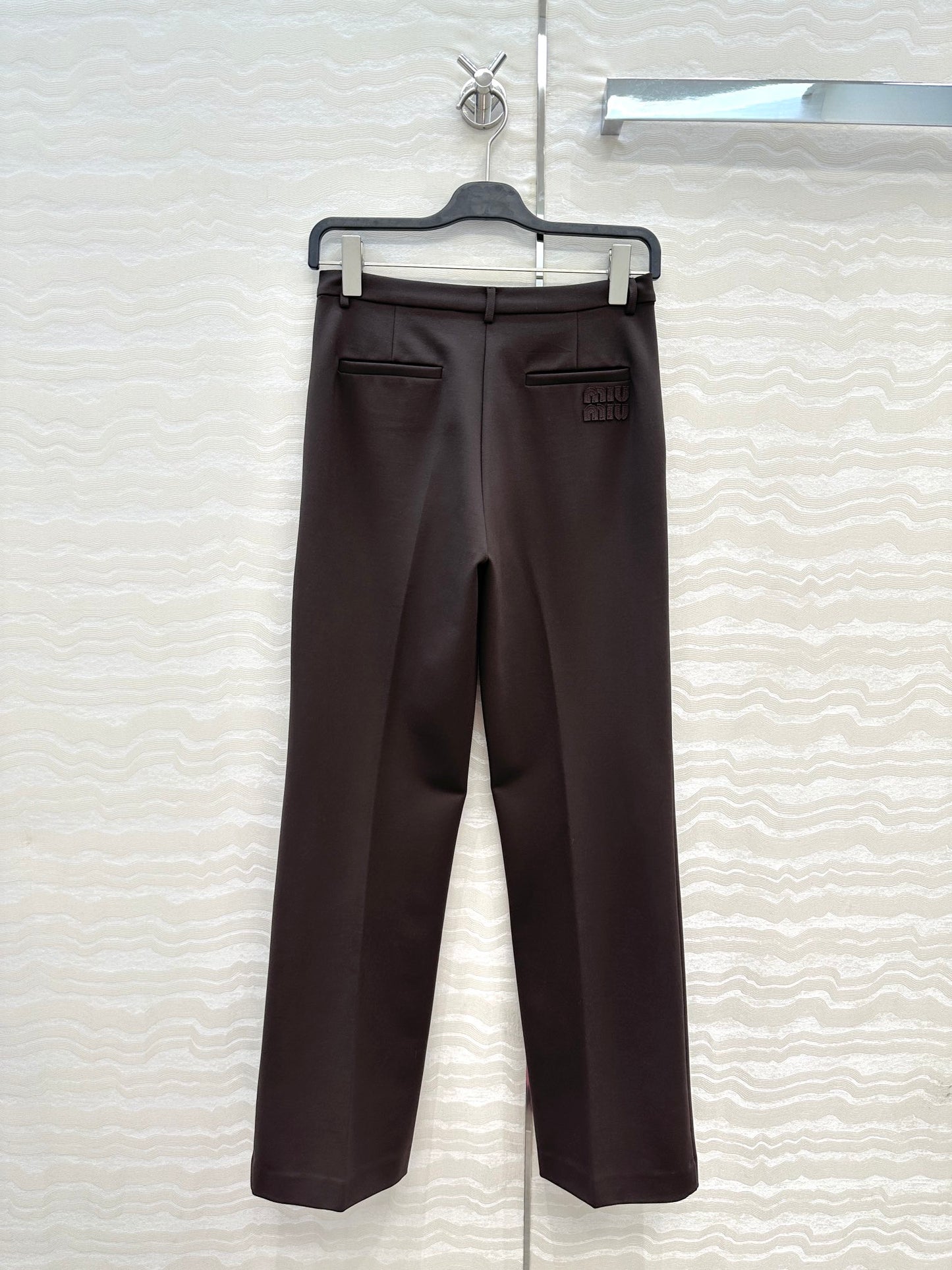 Miu 25fw all-match pants