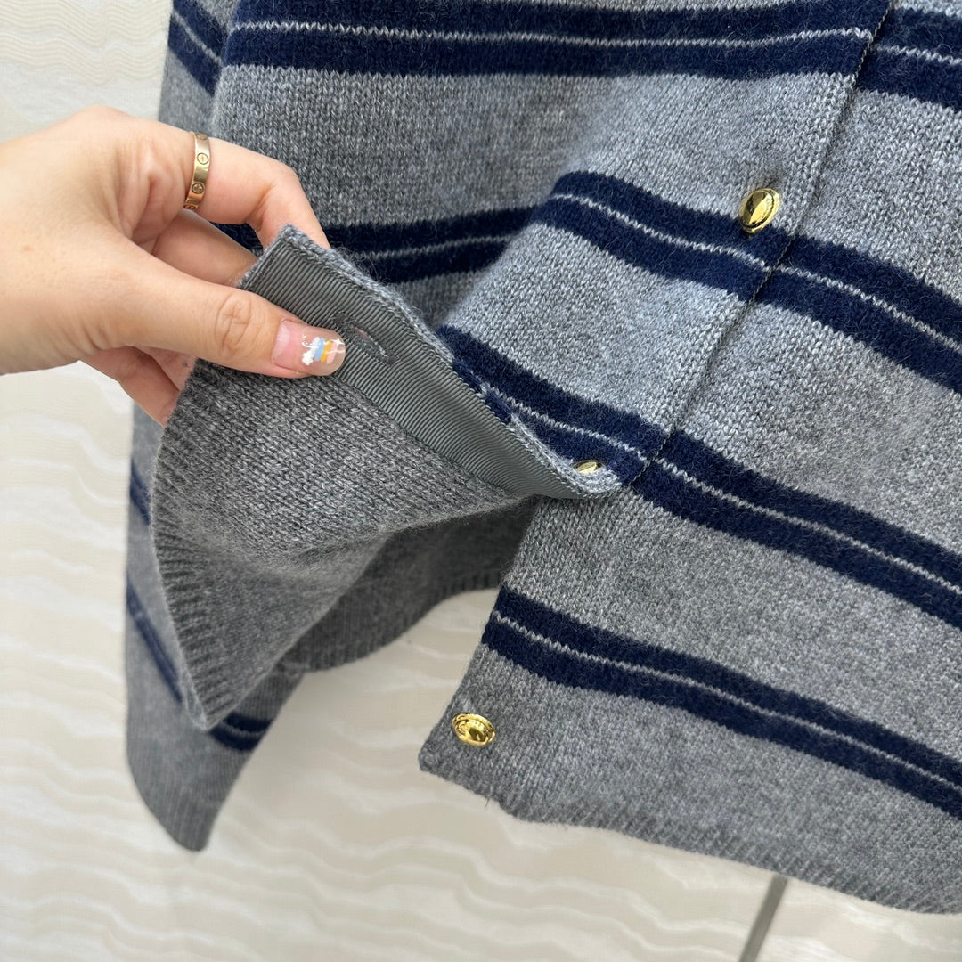 Miu 25fw cashmere jacket