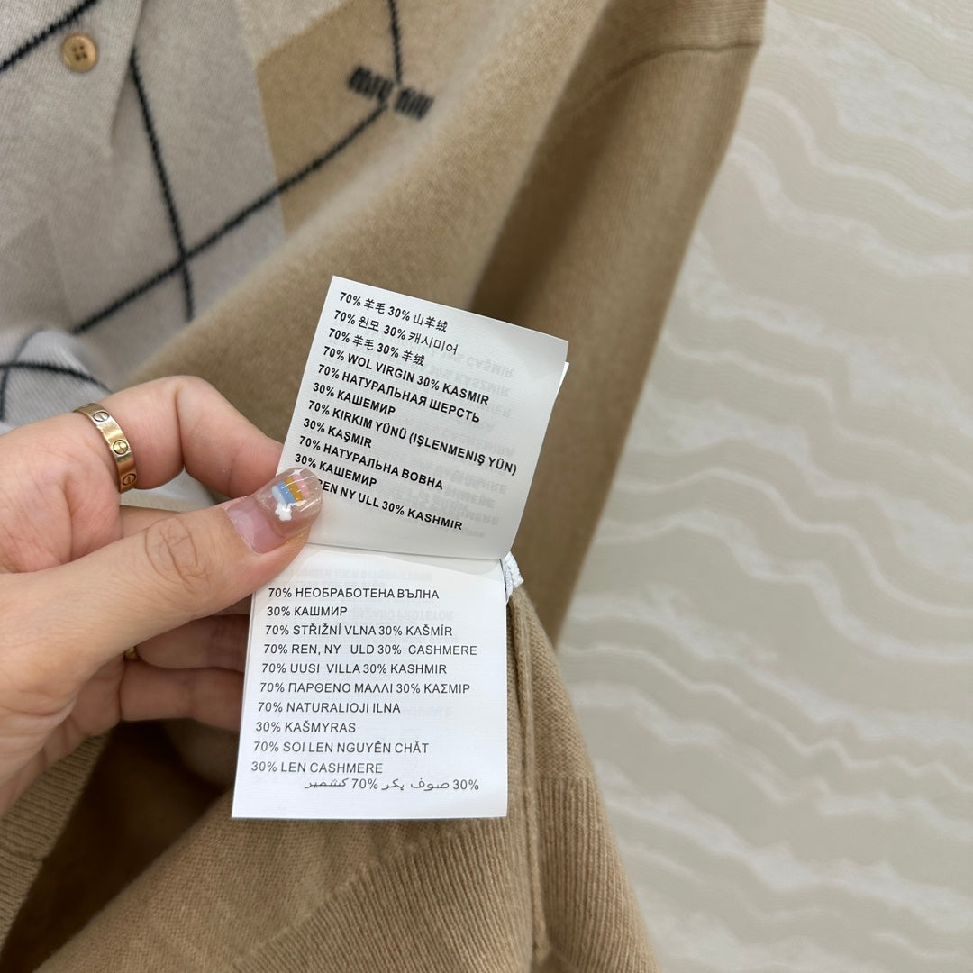 Miu 25fw fluff shirt