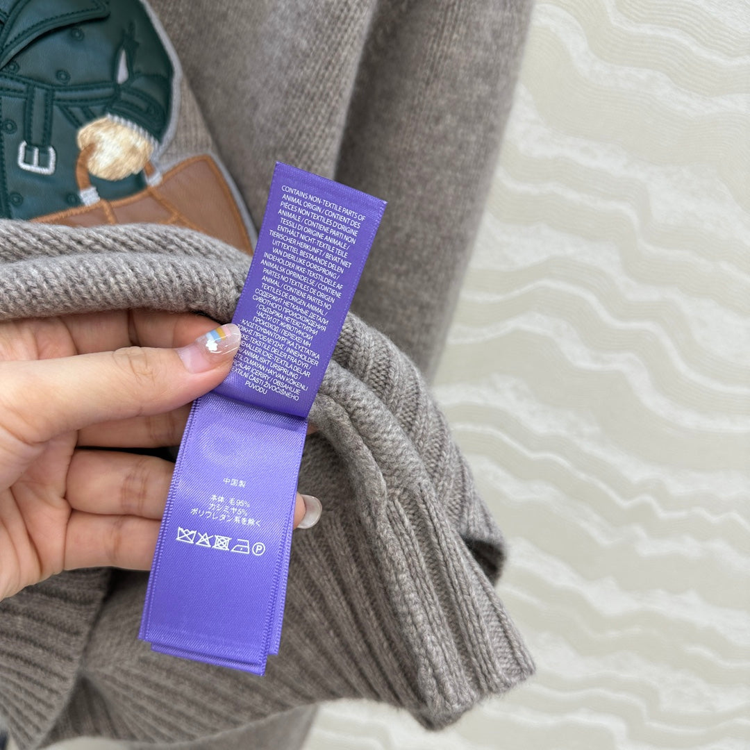 Row 25fw embroidered sweater