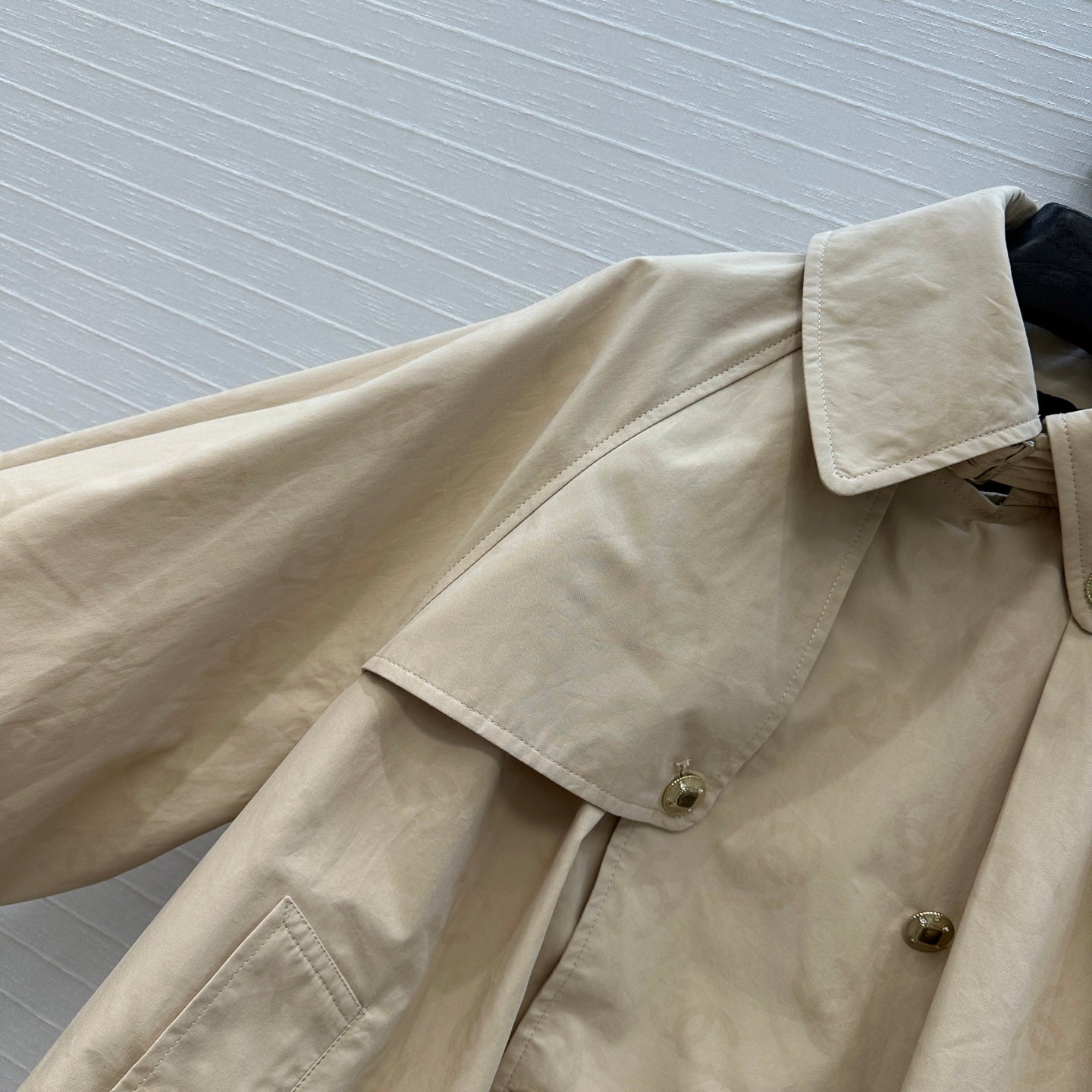 Chan 25fw printed trench coat