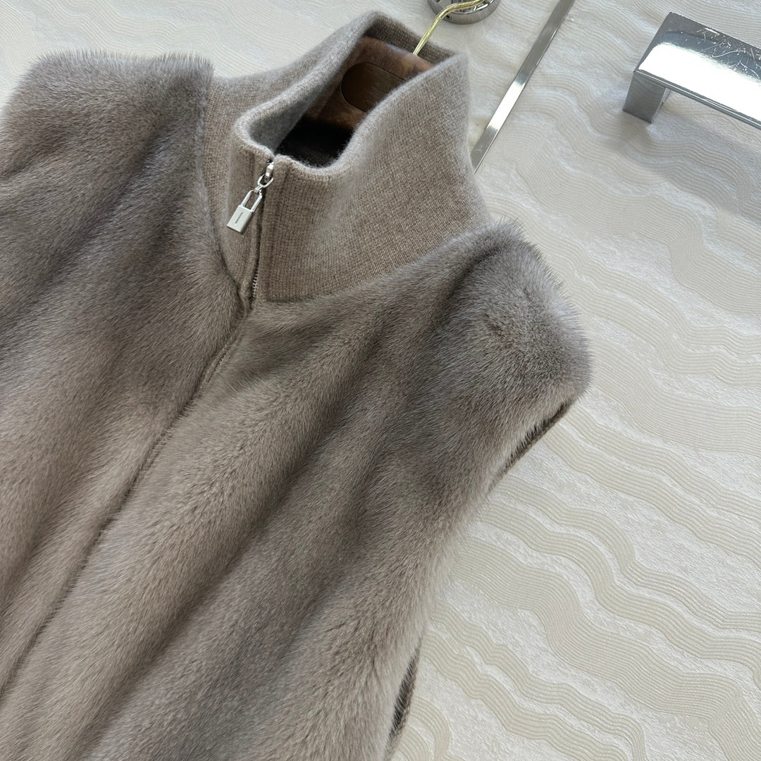 Loro 25fw retro vest