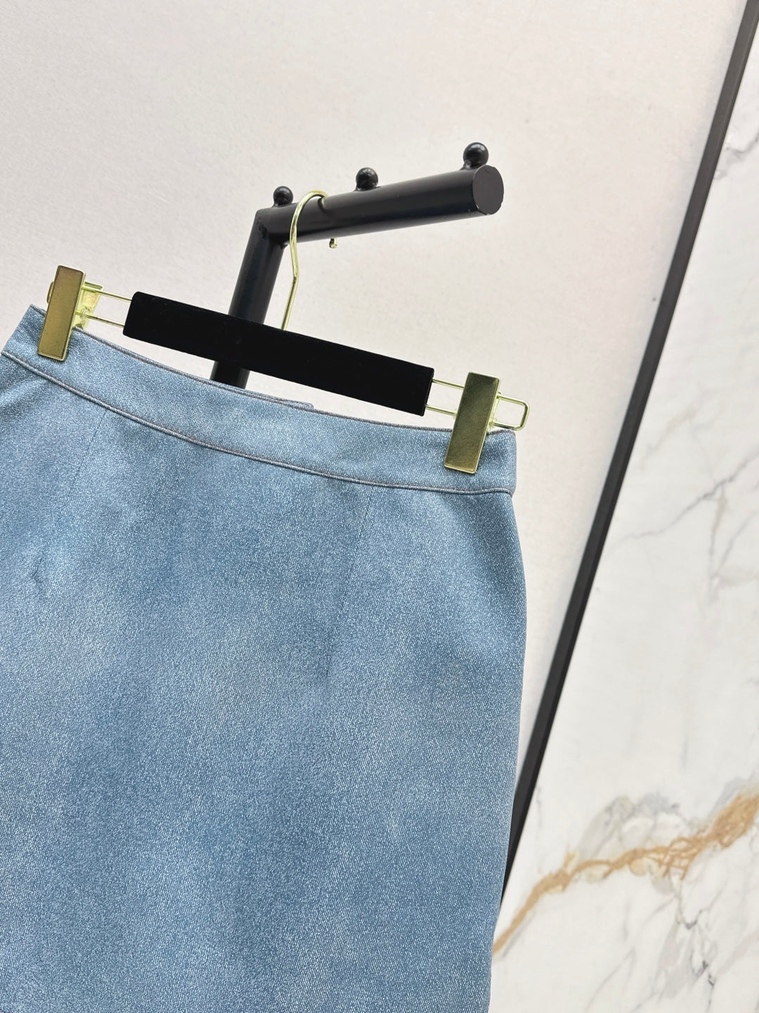 Chan 25fw leather skirt