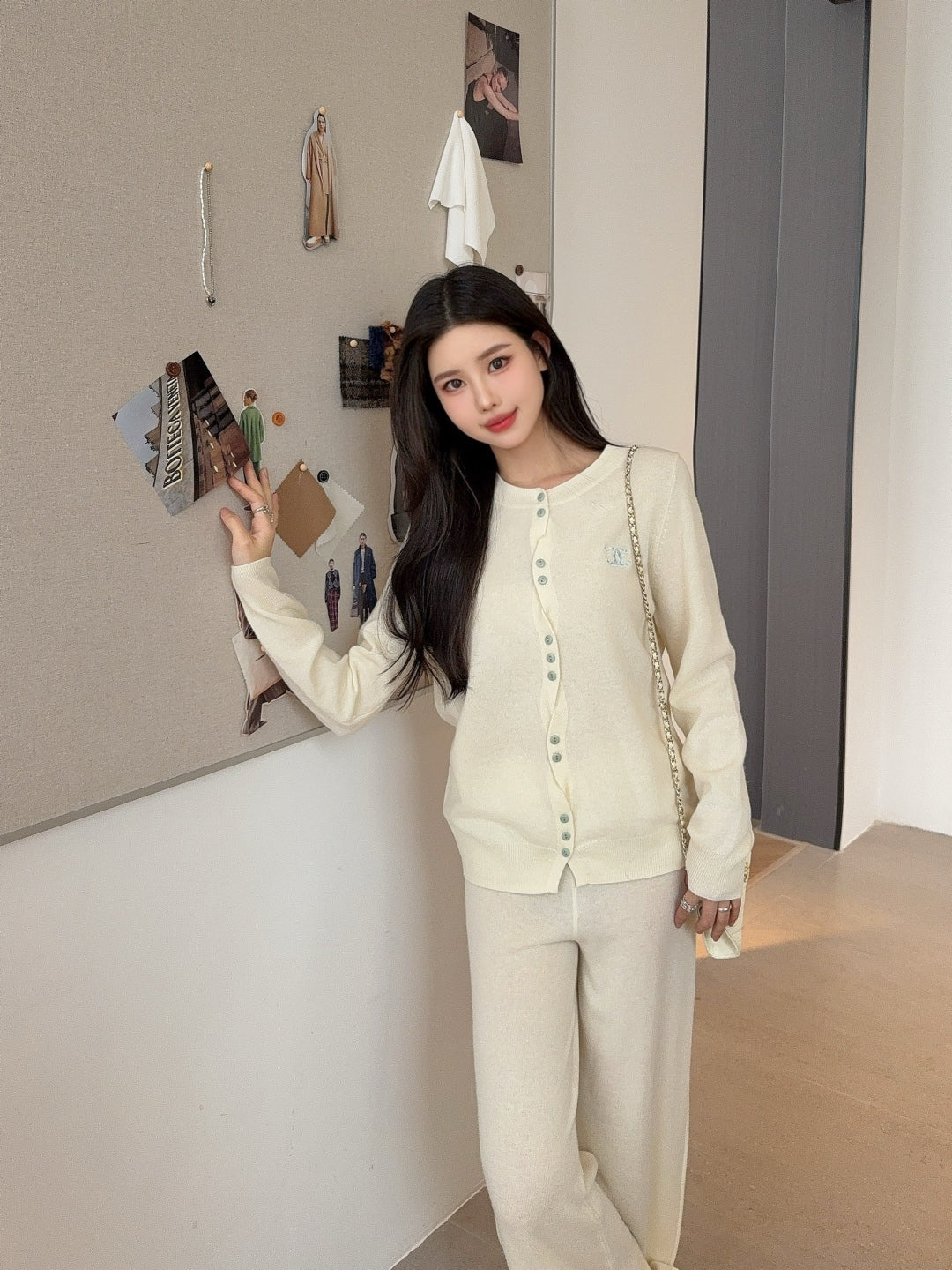 Chan 25fw knitted suit