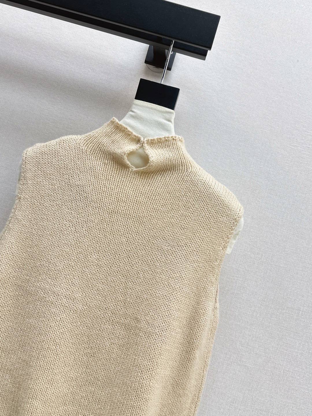 Chan 25fw knitted vest