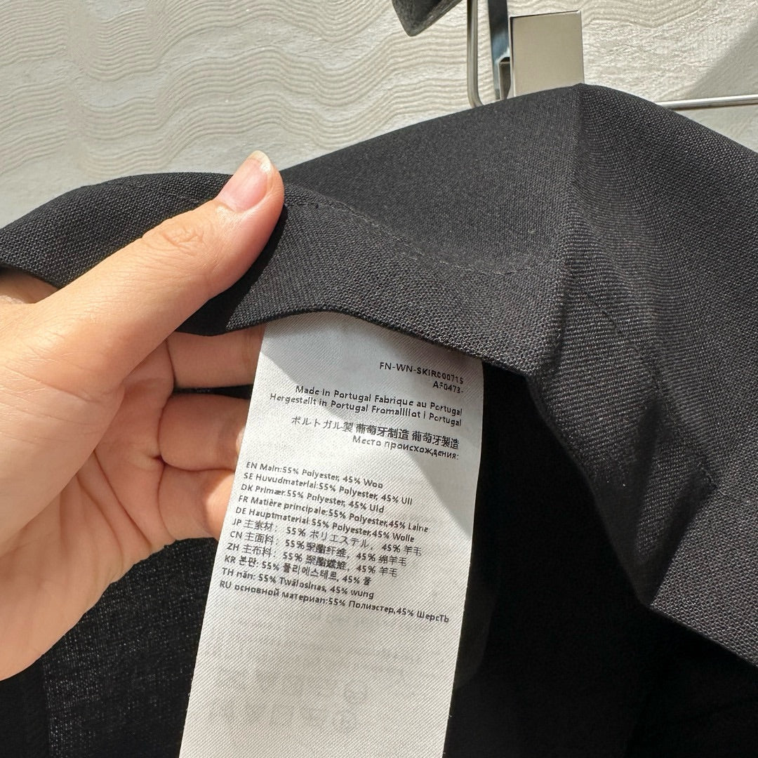 Acn 25fw pleated skirts