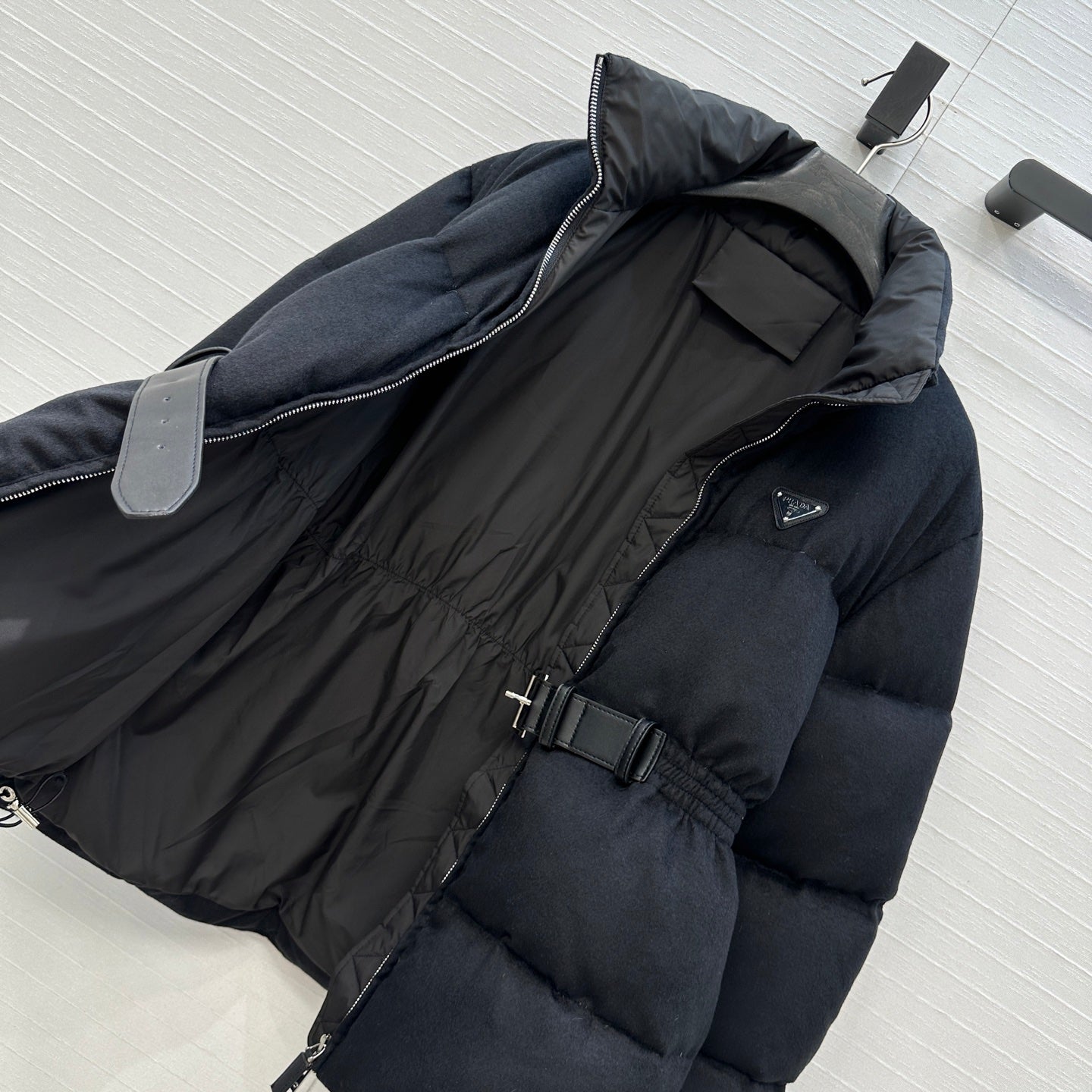 Pra 25fw down jacket