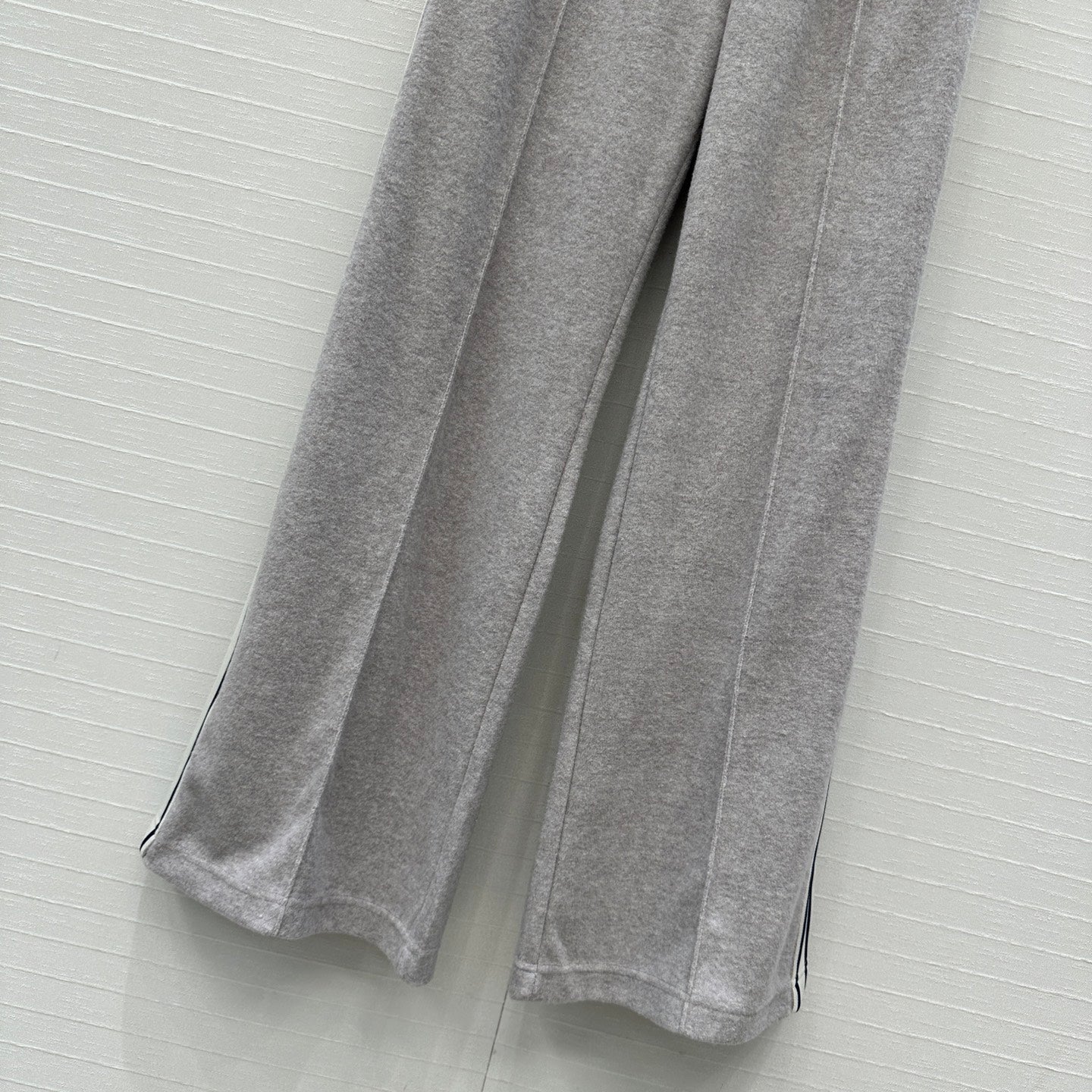 Cel 25fw all-match pants
