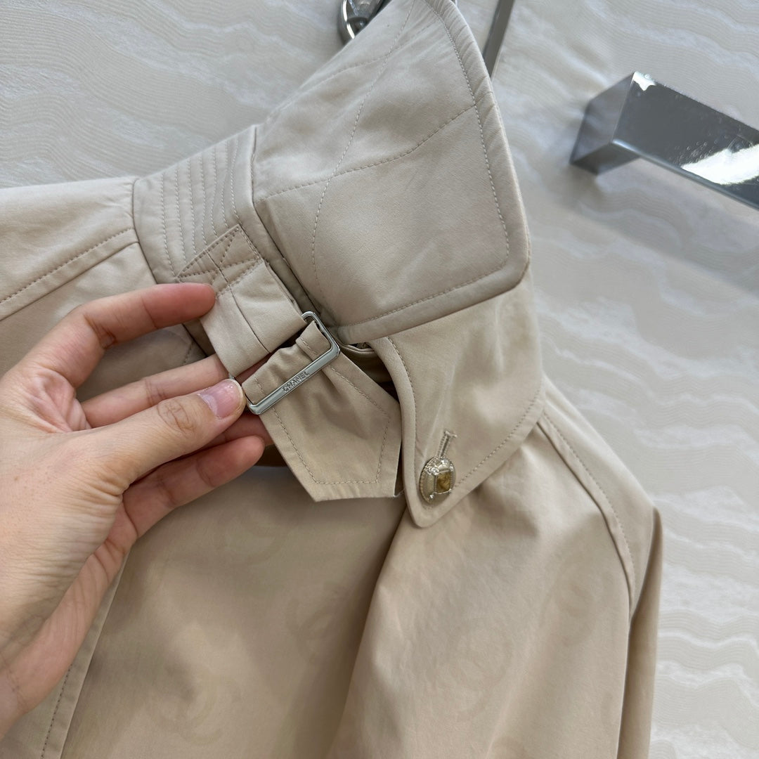 Guc 25fw short trench coat