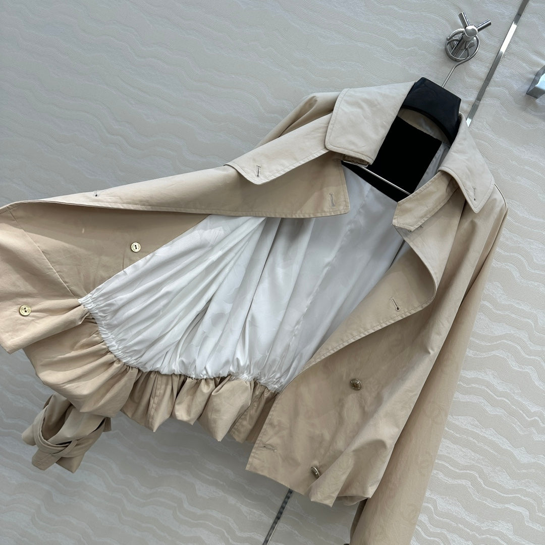 Guc 25fw short trench coat