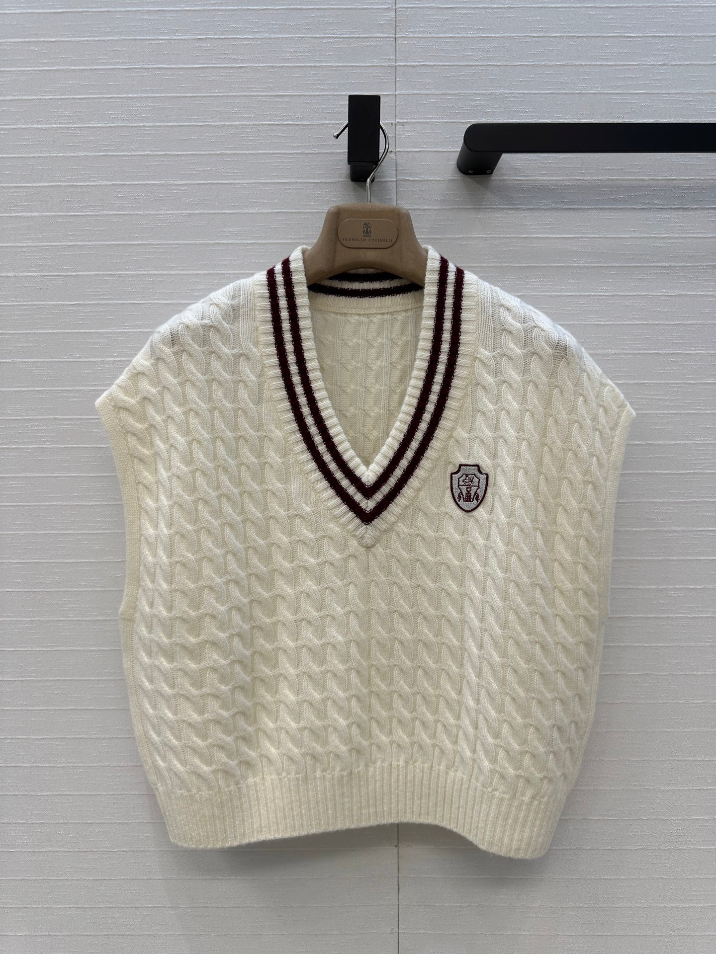 Brune 25fw knitted vest