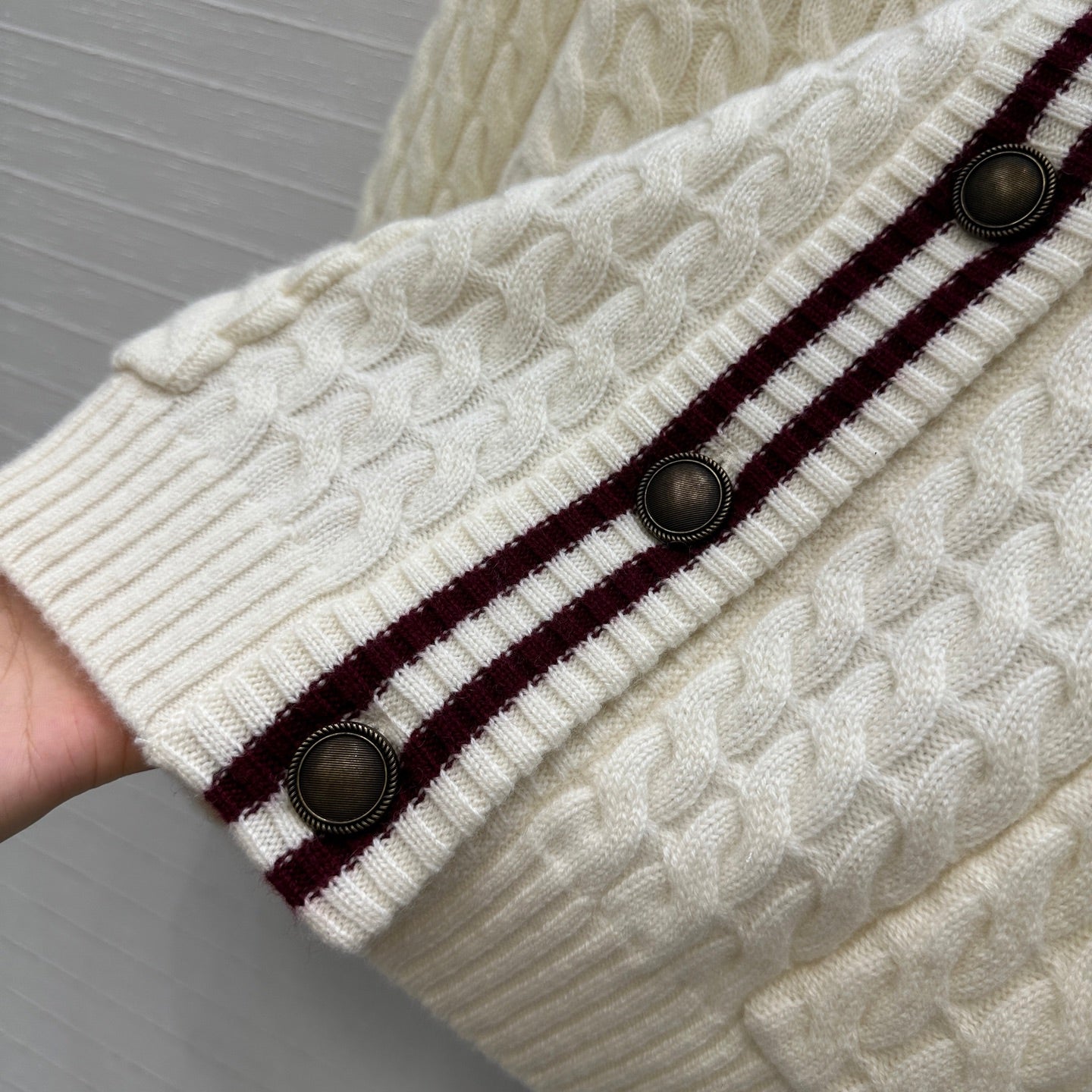 Brune 25fw knitted cardigan