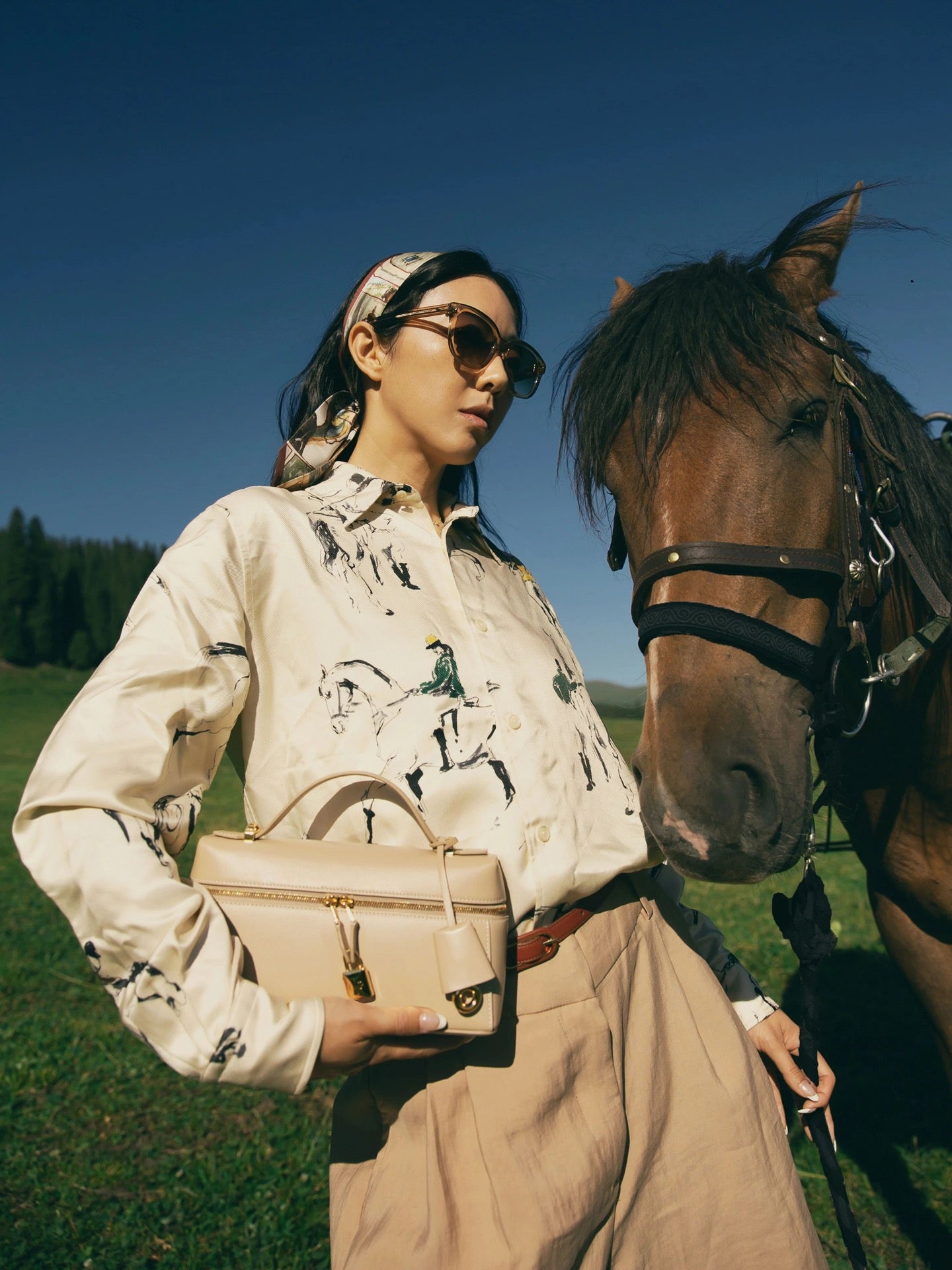 Loro 25fw silk shirt