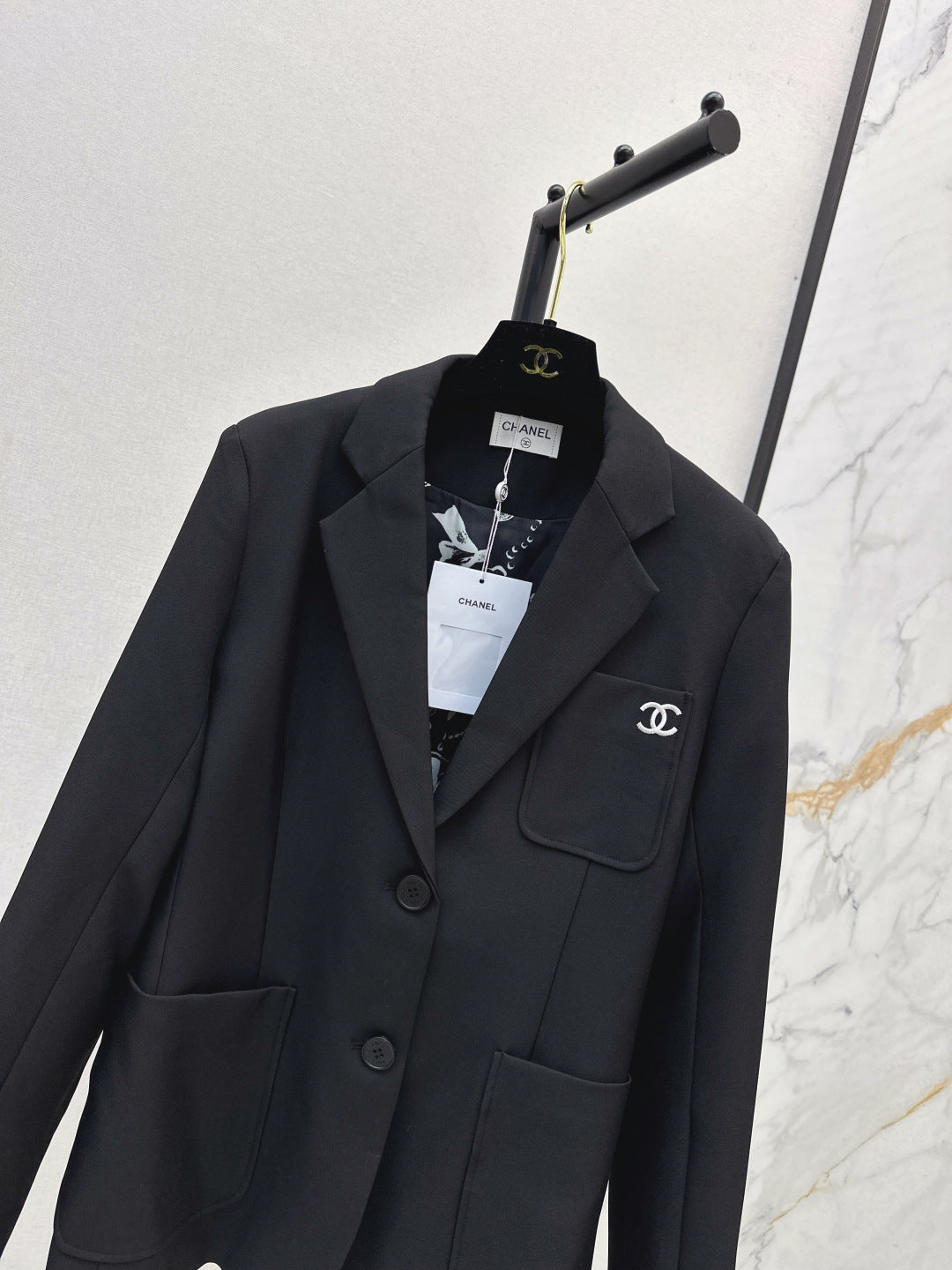 Chan 25fw embroidered blazer