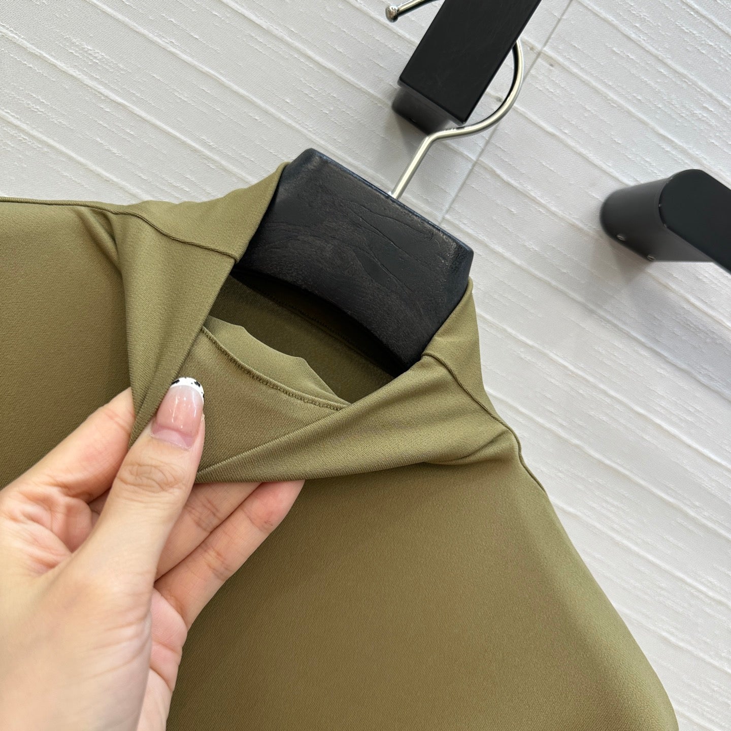 Alai 25fw pleated dress