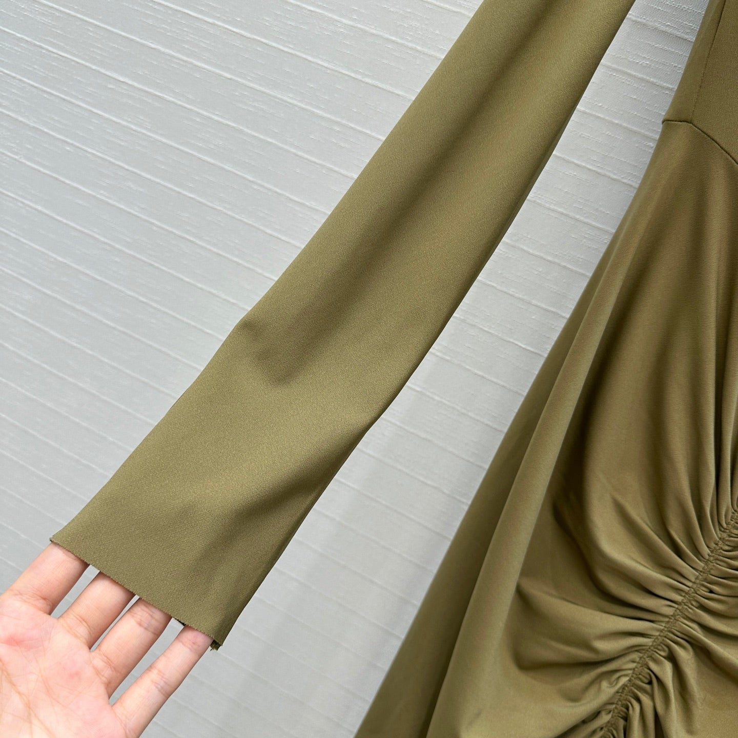 Alai 25fw pleated dress