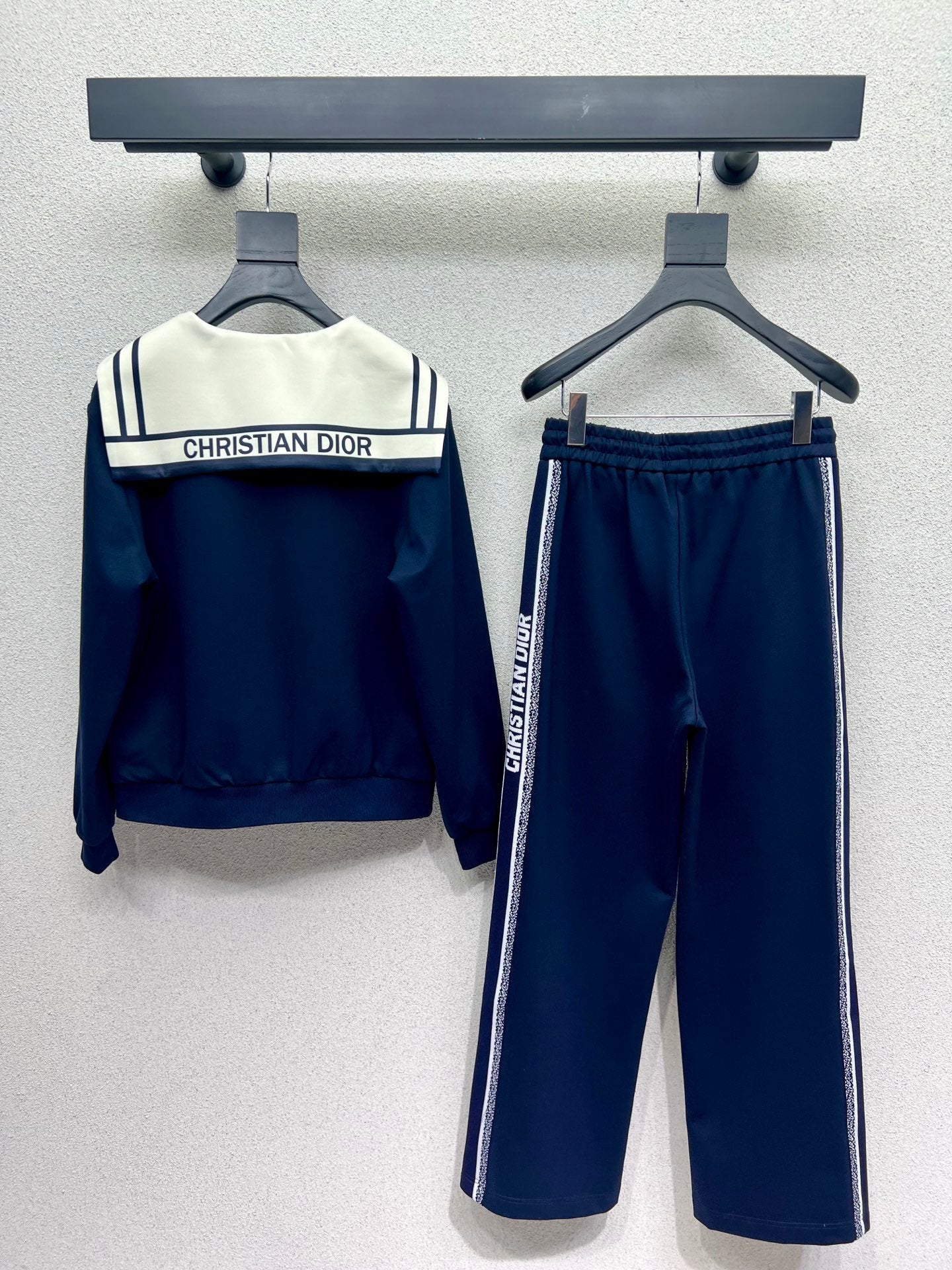 CD 25fw bilateral suit