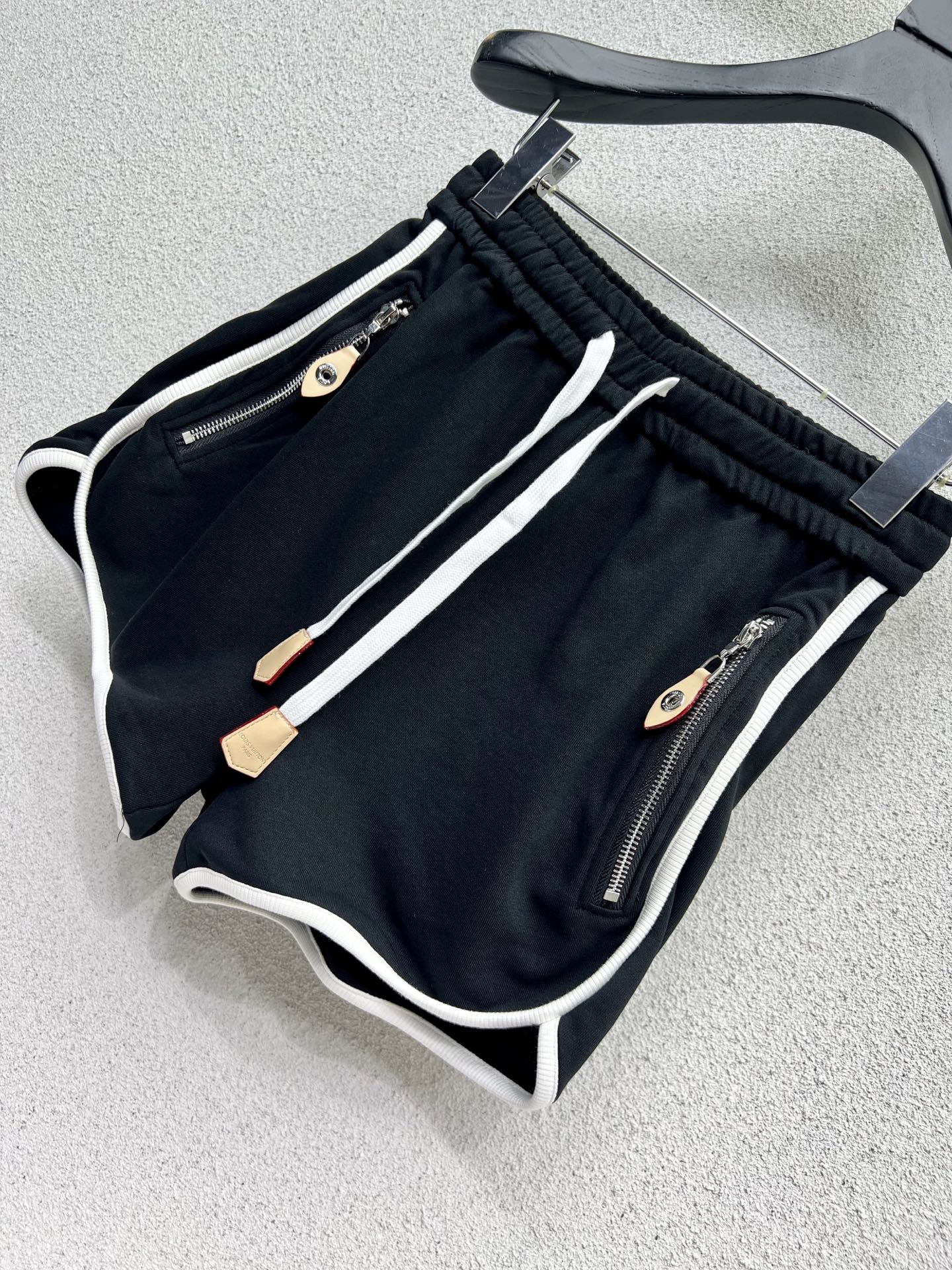 Louis 25fw leisure suit