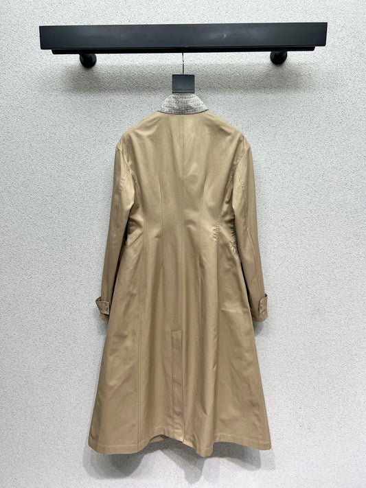 CD 25fw all-match trench coat