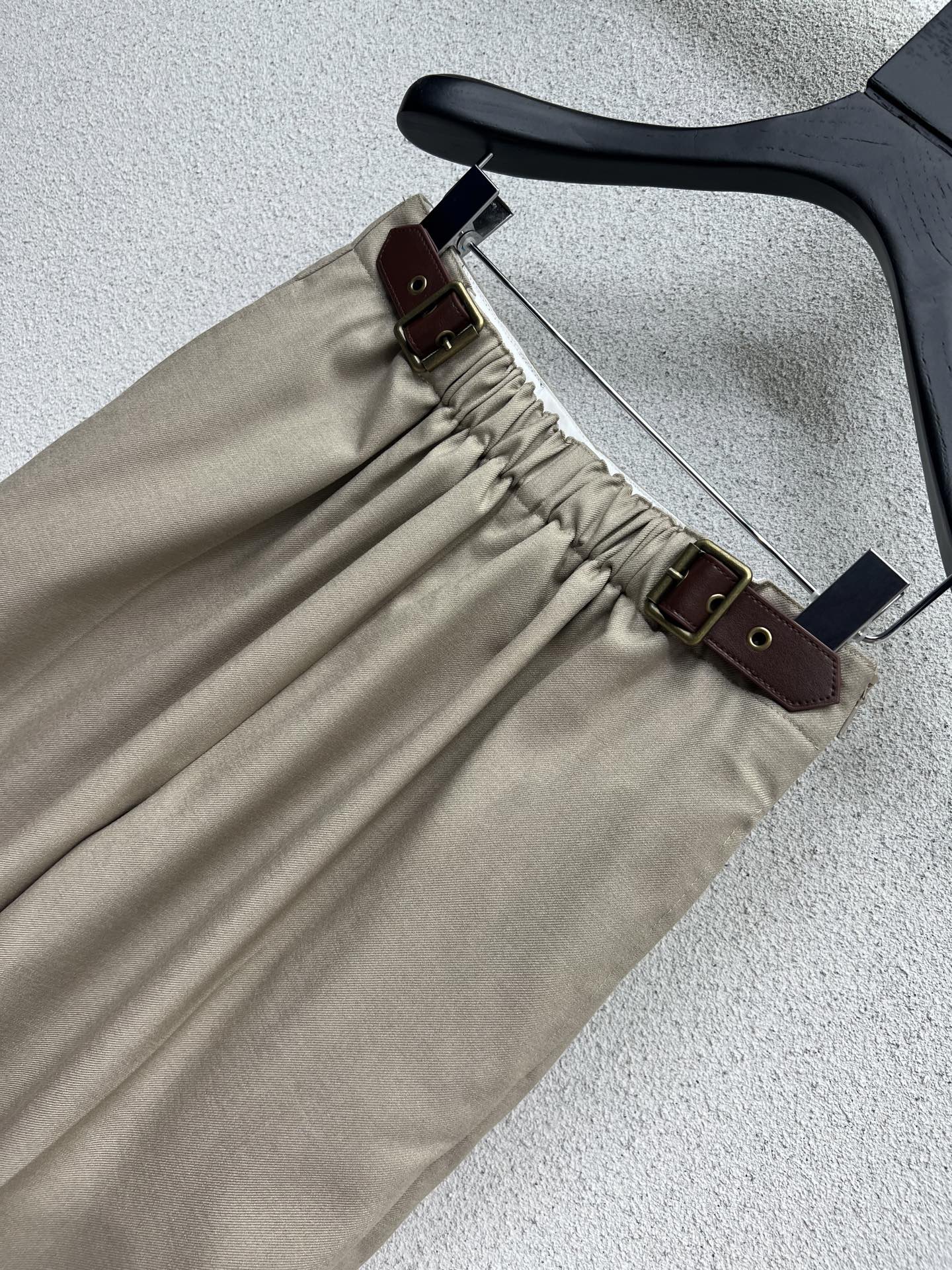 Loe 25fw all-match short