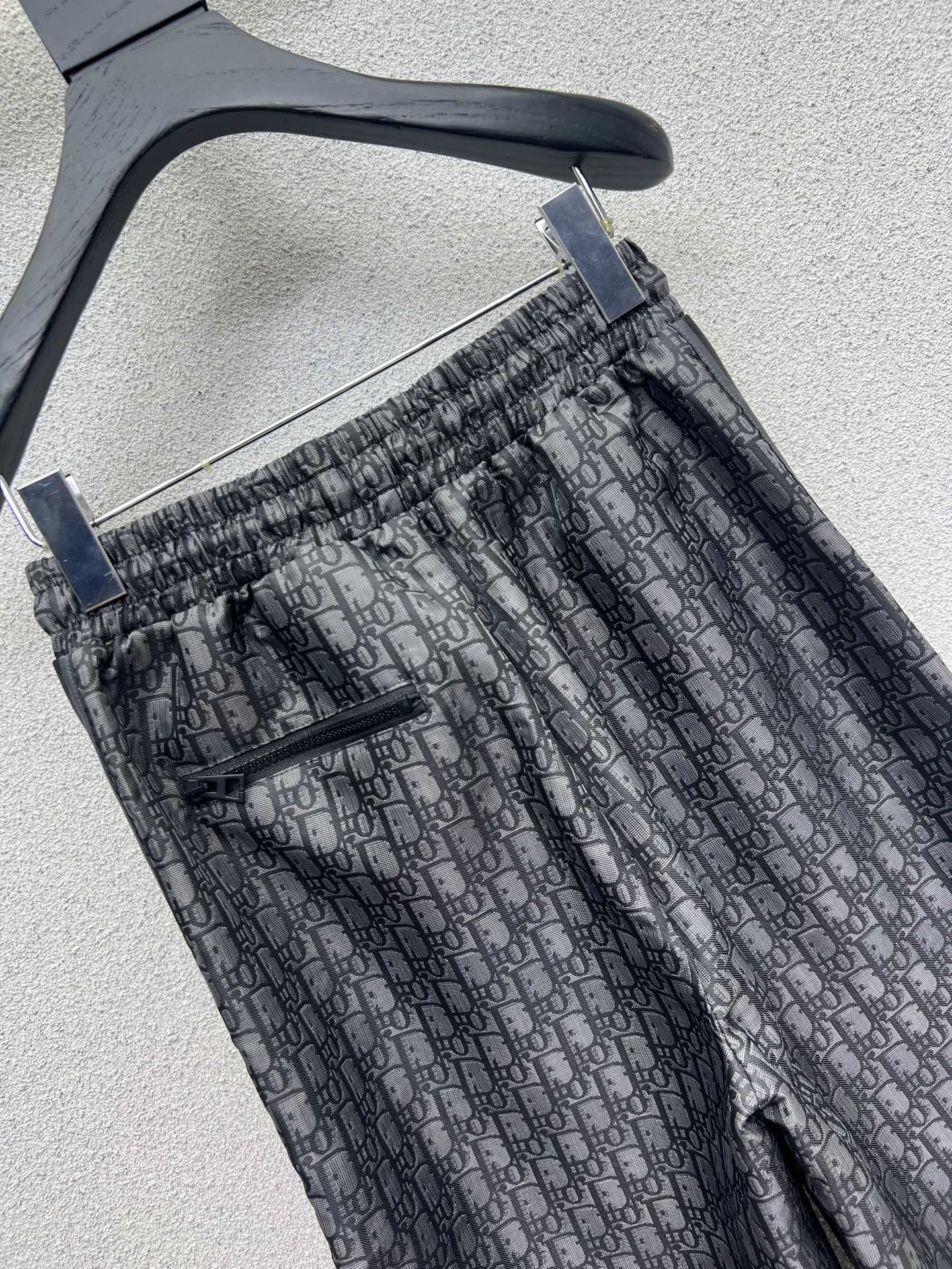 CD 25fw jacquard pants