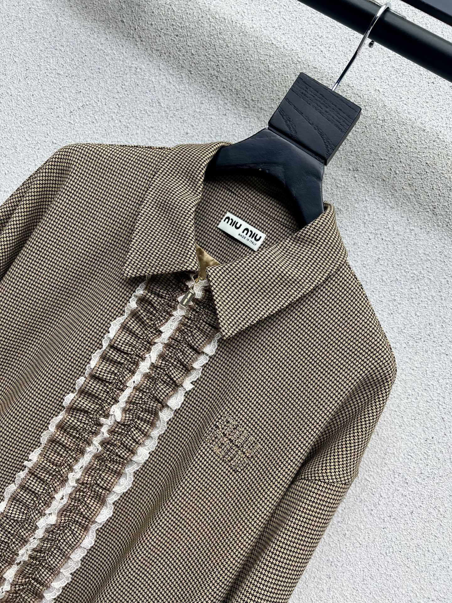 Miu 25fw pleated suit