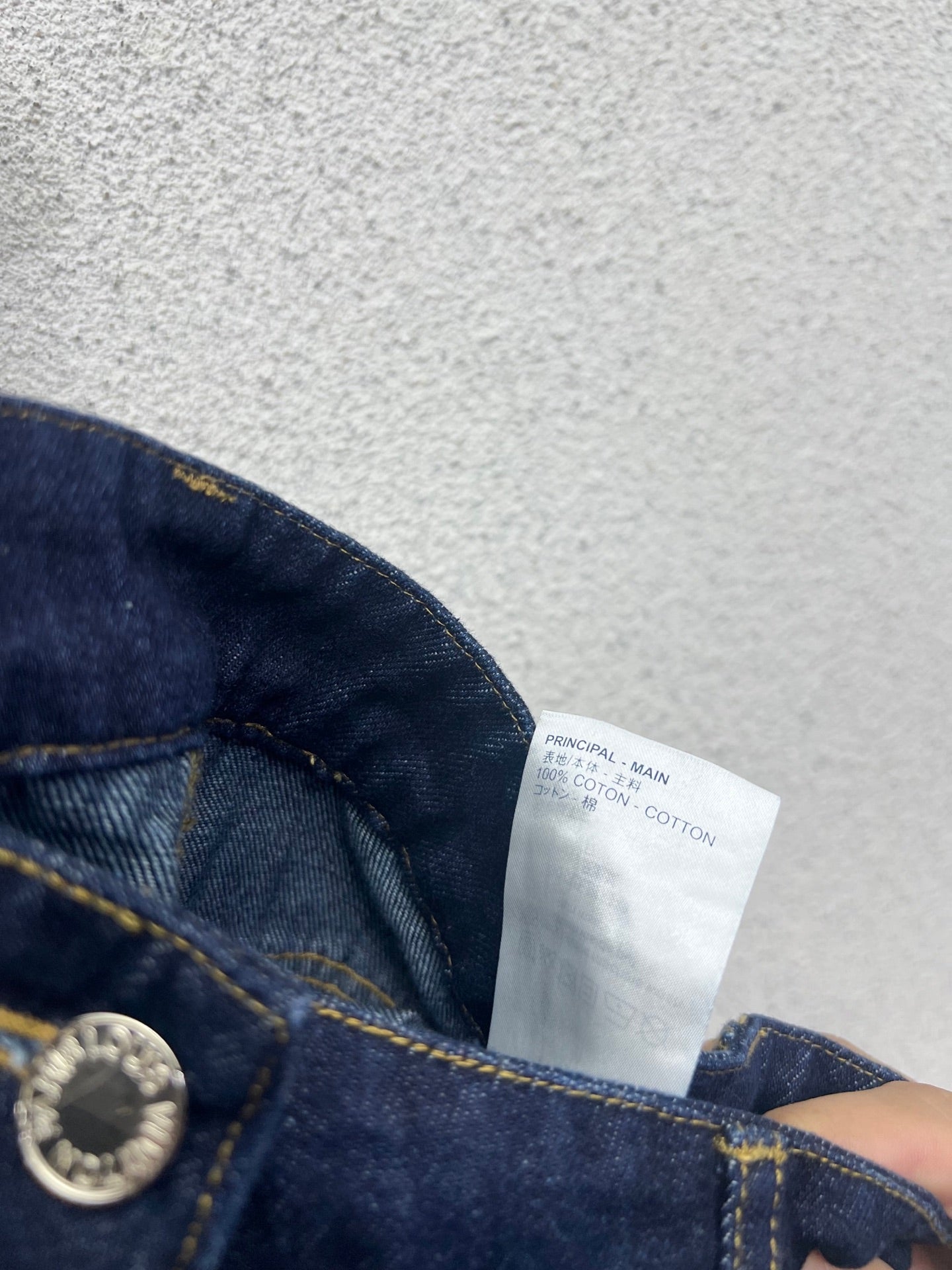 Louis 25fw all-match jeans