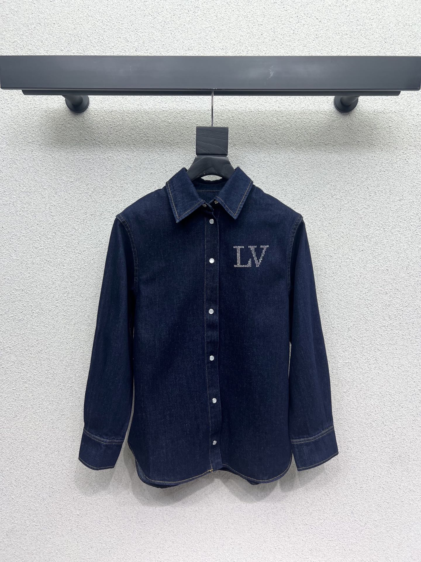 Louis 25fw all-match buttons shirt