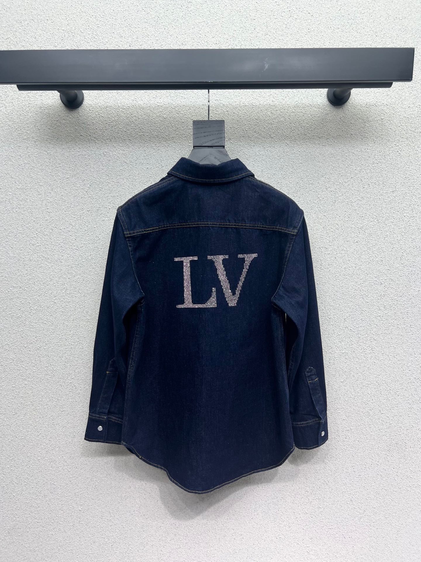 Louis 25fw all-match buttons shirt