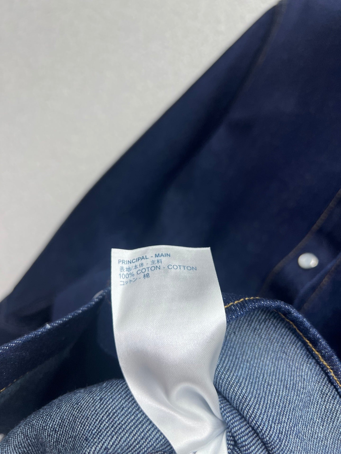 Louis 25fw all-match buttons shirt