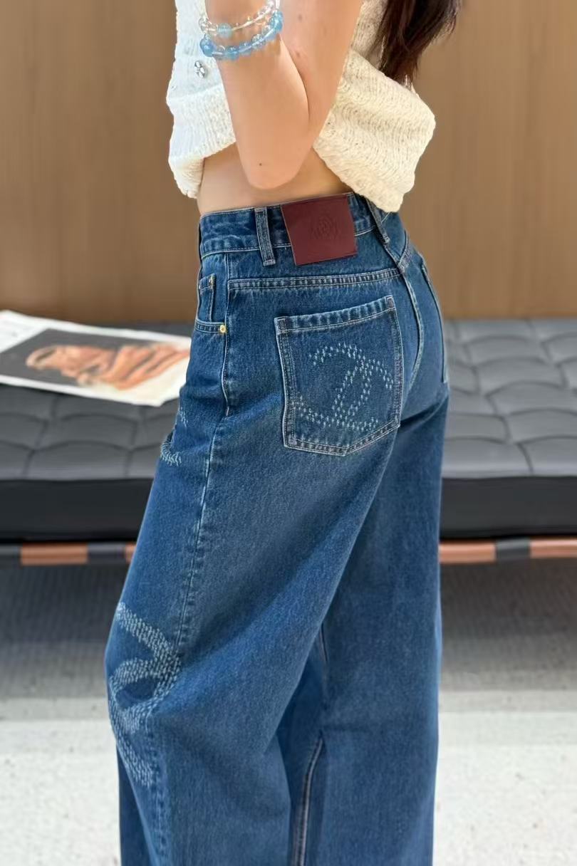 Guc 25fw embroidered jeans