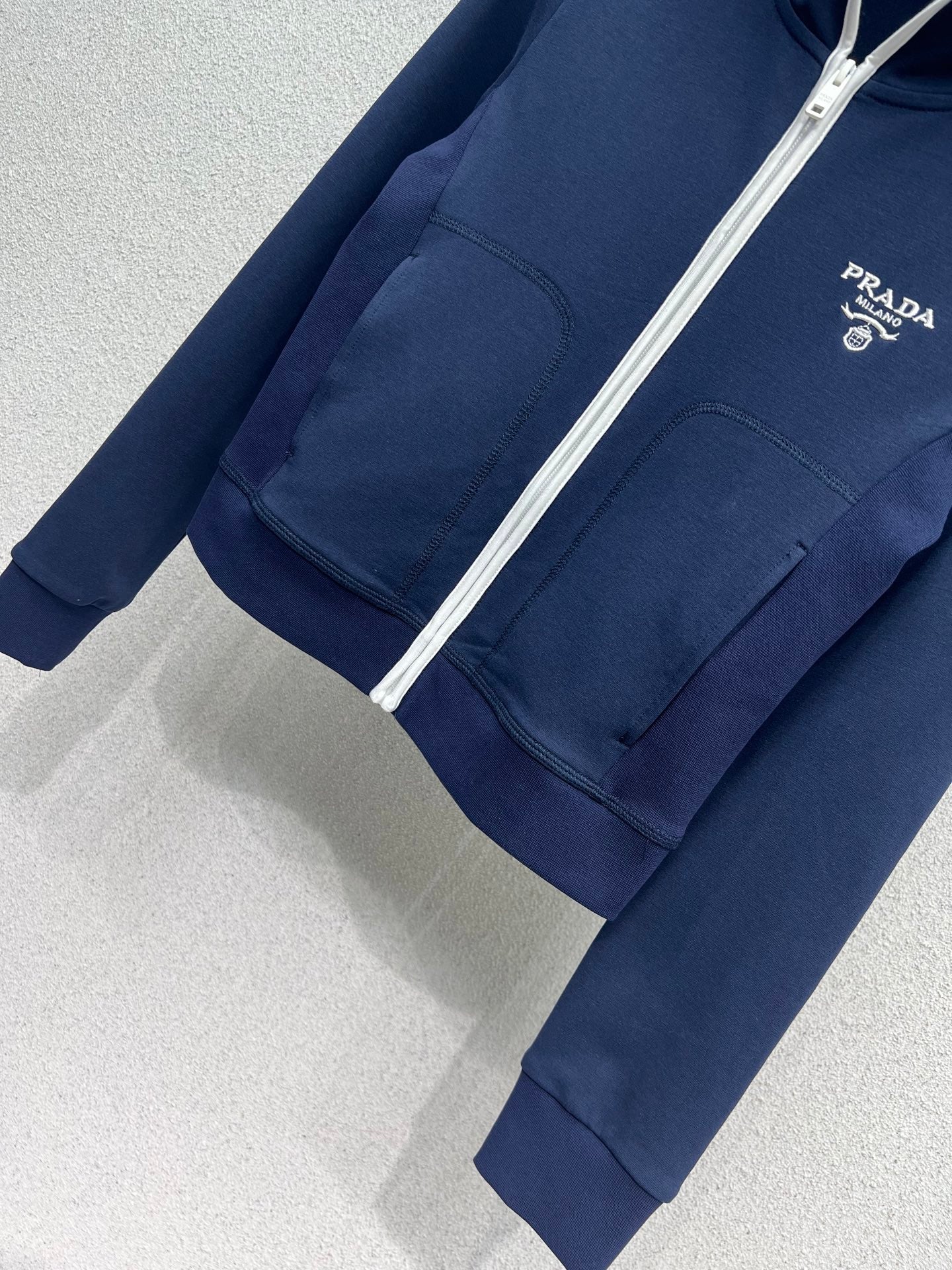 Pra 25fw leisure suit