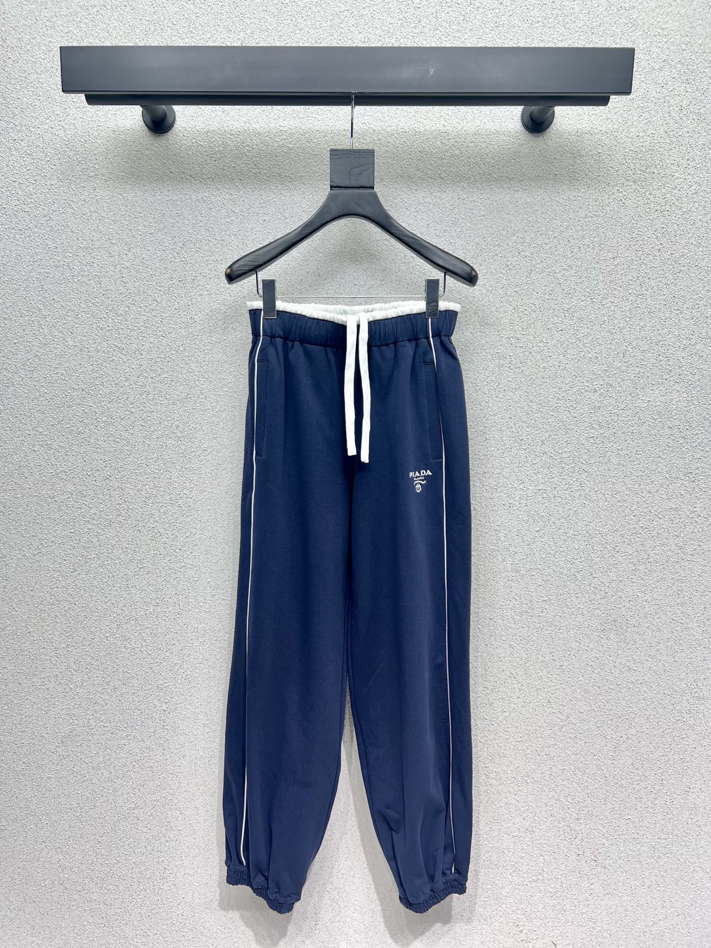 Pra 25fw leisure suit
