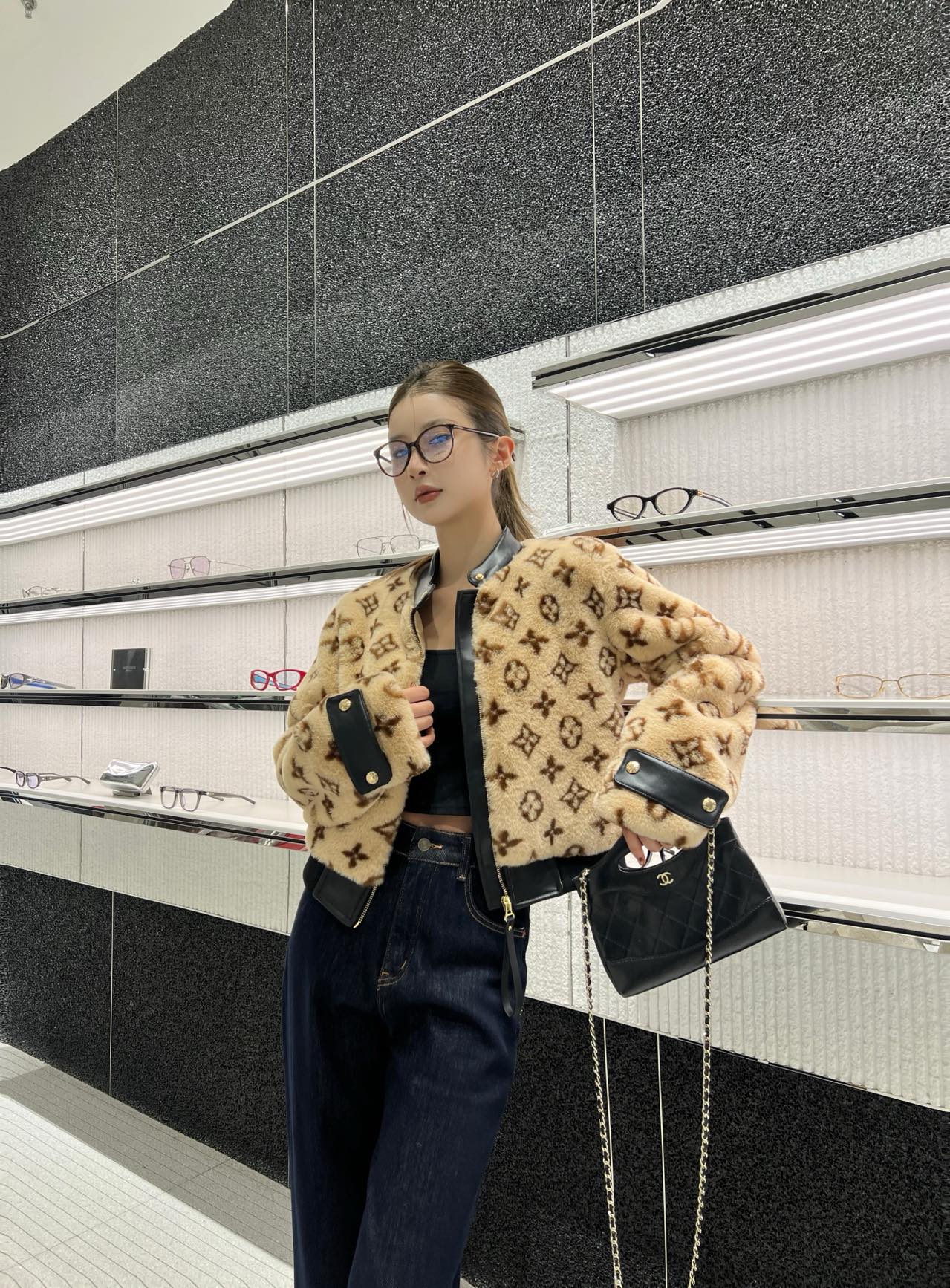 Louis 25fw plush jacket