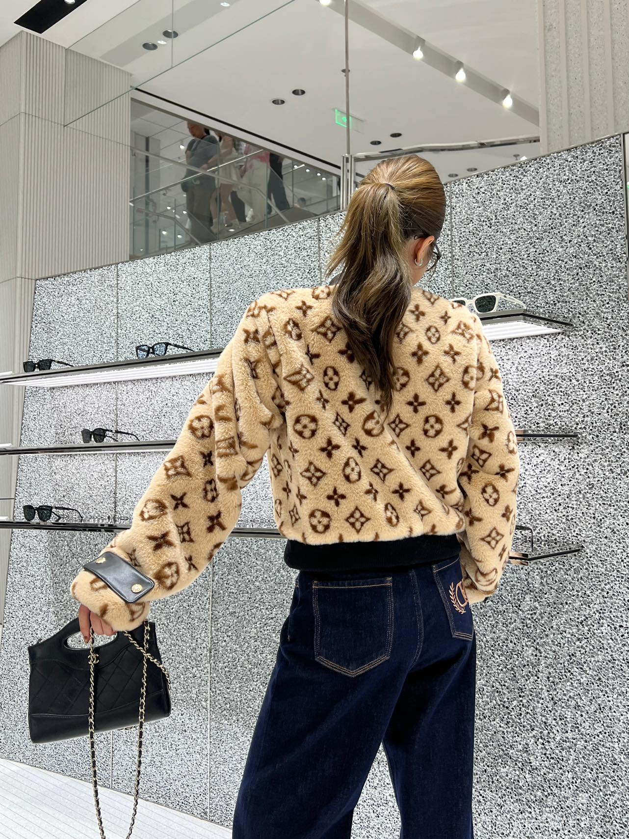 Louis 25fw plush jacket