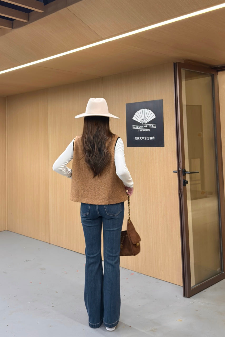 Miu 25fw cashmere vest